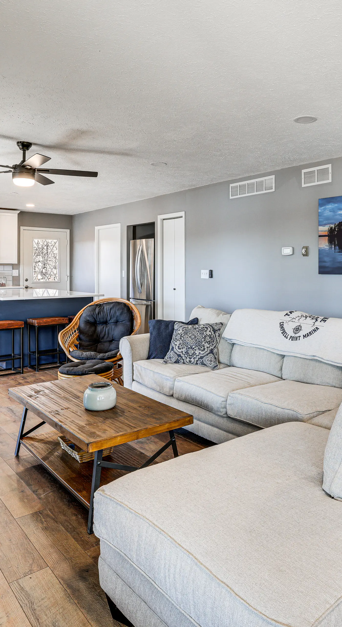 Waterfront Deck, Shell Knob Gem on Table Rock!