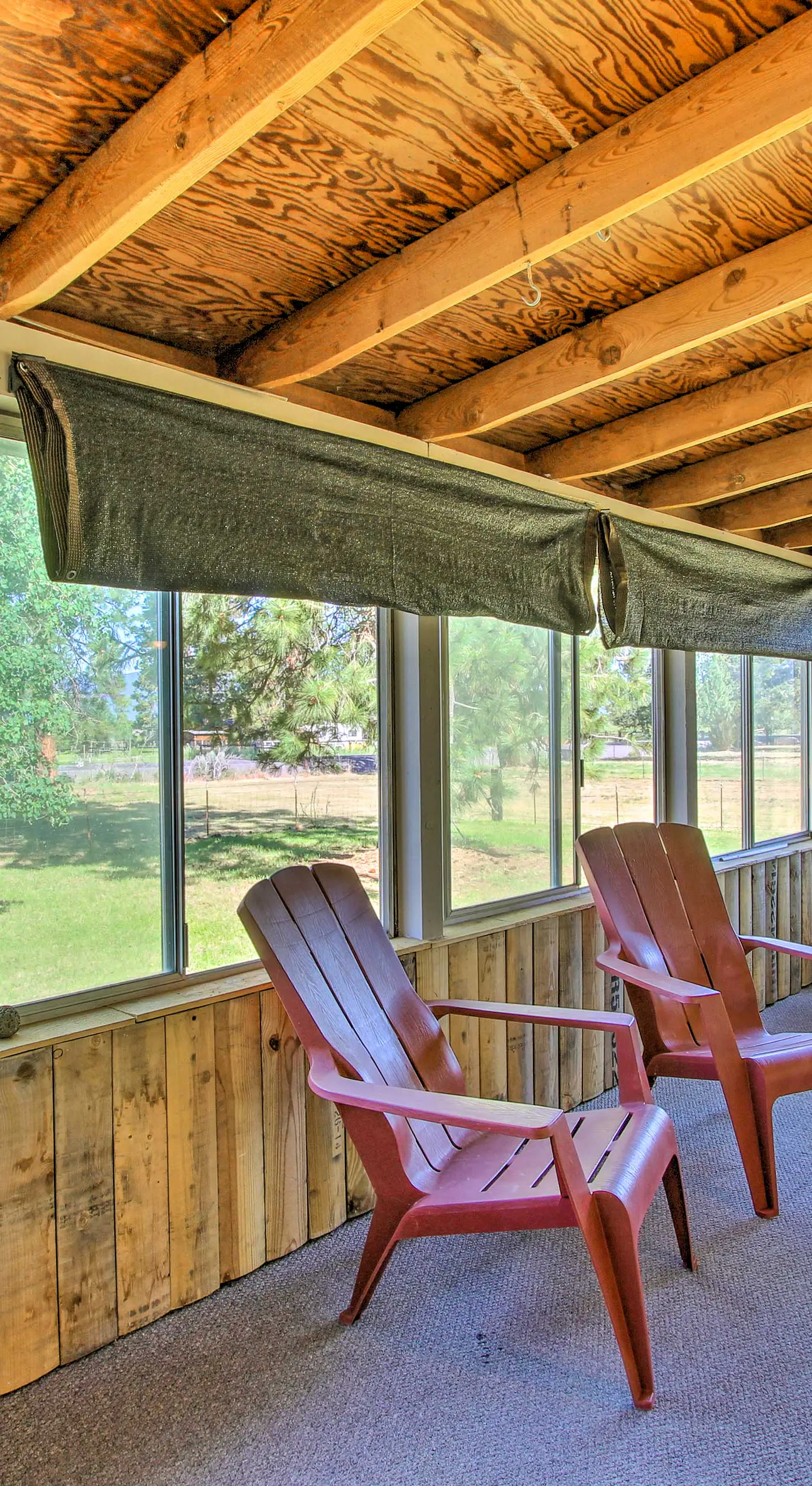 Cozy Chiloquin Retreat < 30 Mi to Crater Lake!