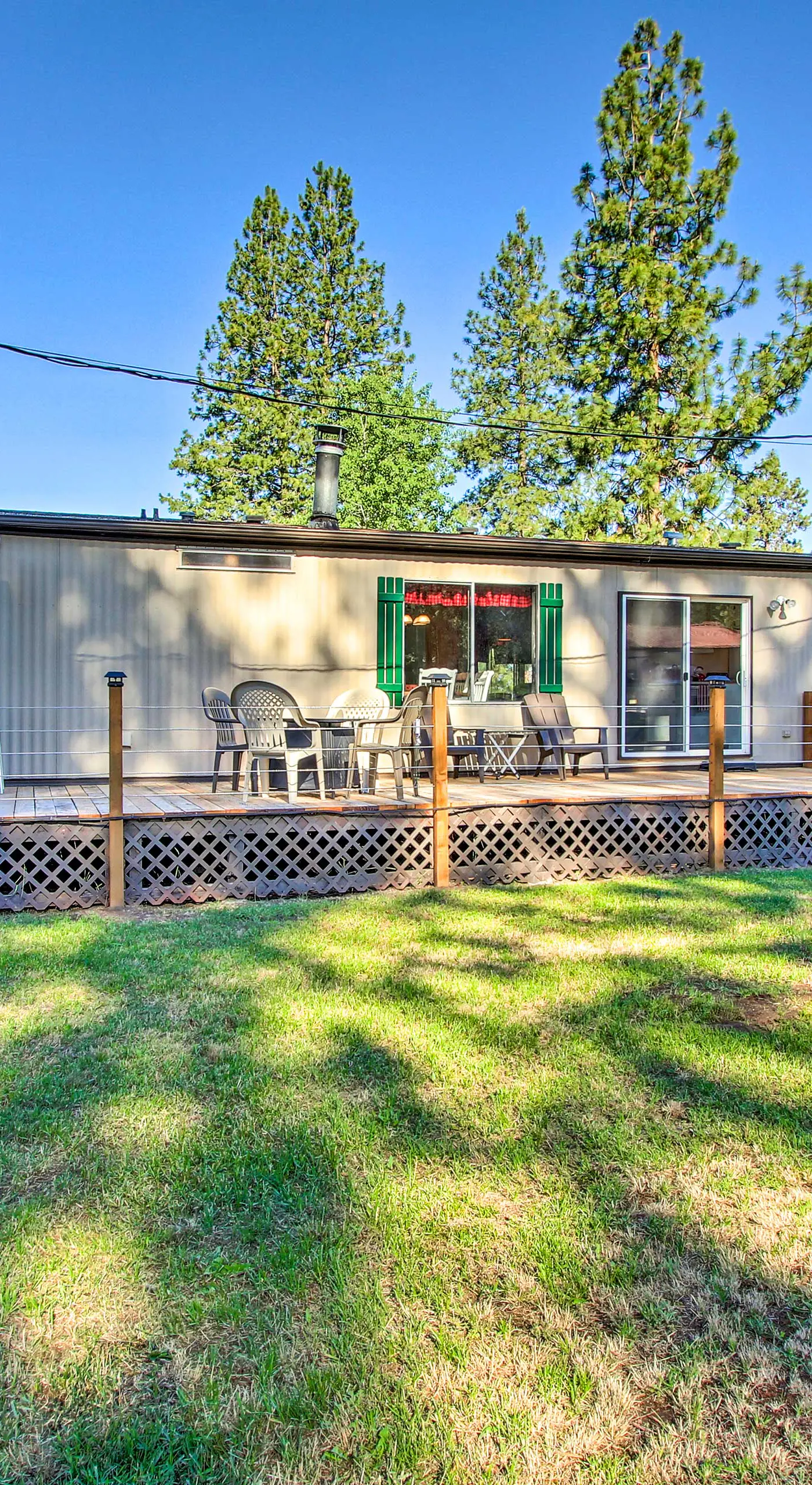 Cozy Chiloquin Retreat < 30 Mi to Crater Lake!