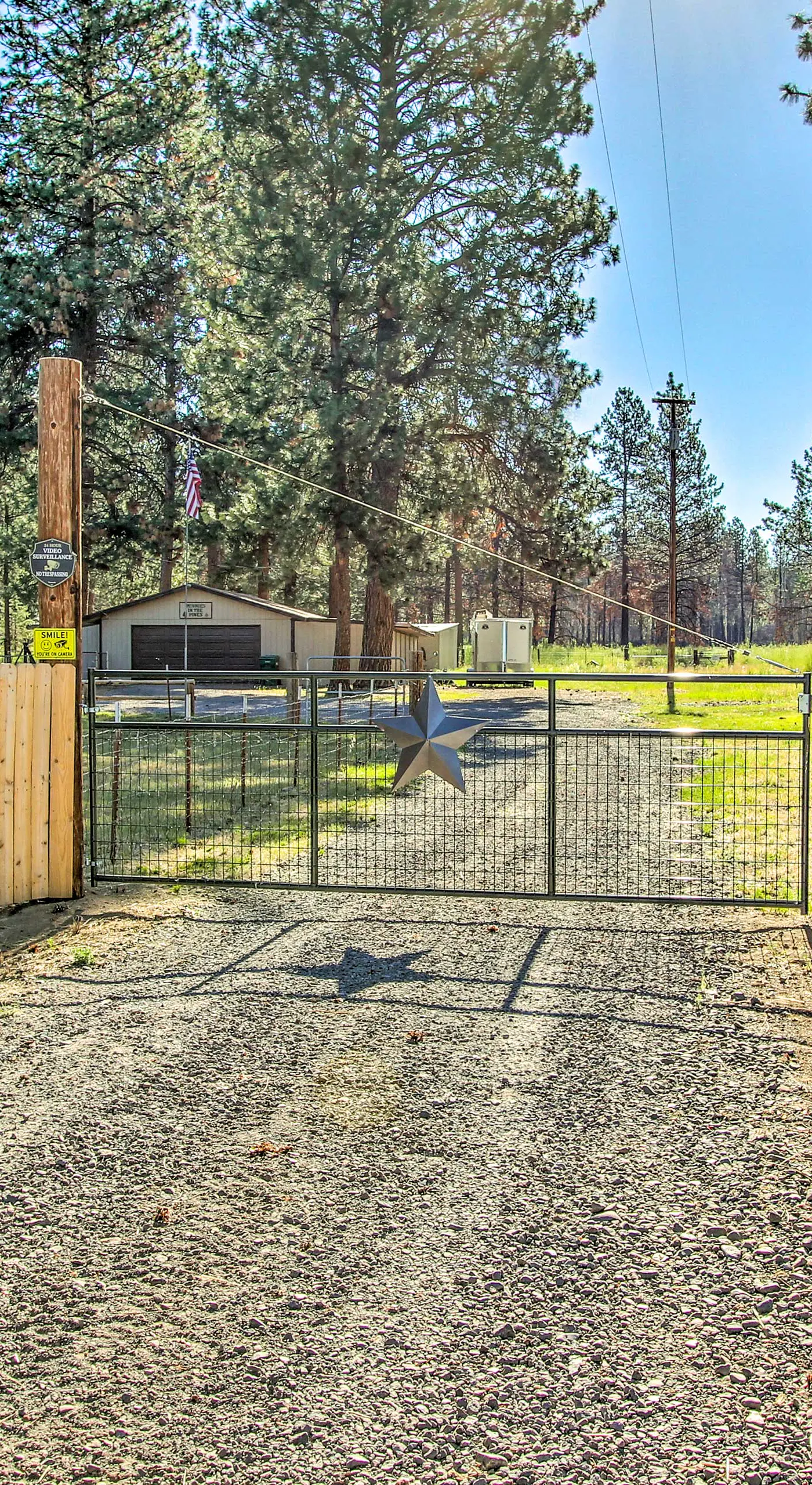 Cozy Chiloquin Retreat < 30 Mi to Crater Lake!