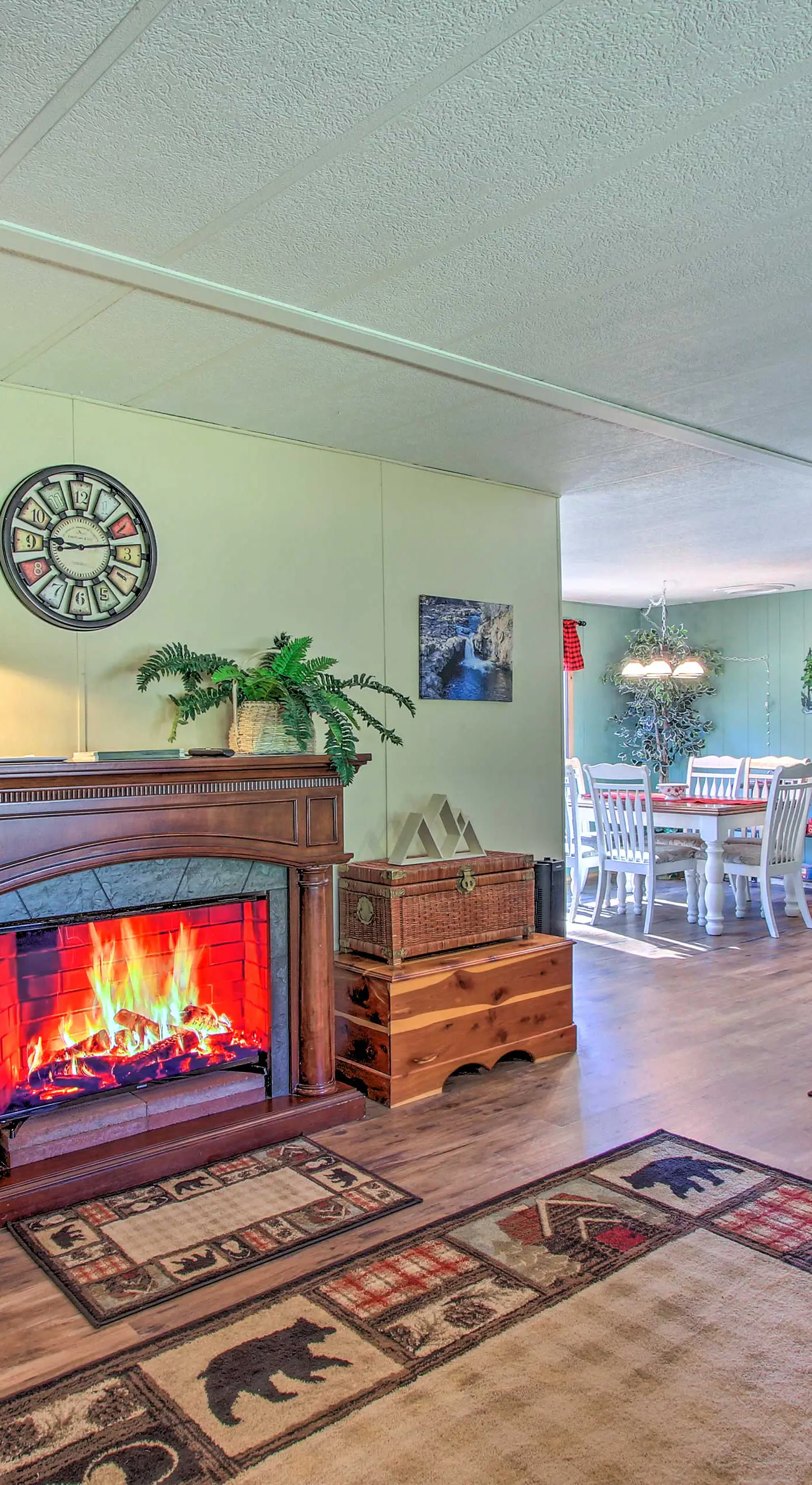 Cozy Chiloquin Retreat < 30 Mi to Crater Lake!