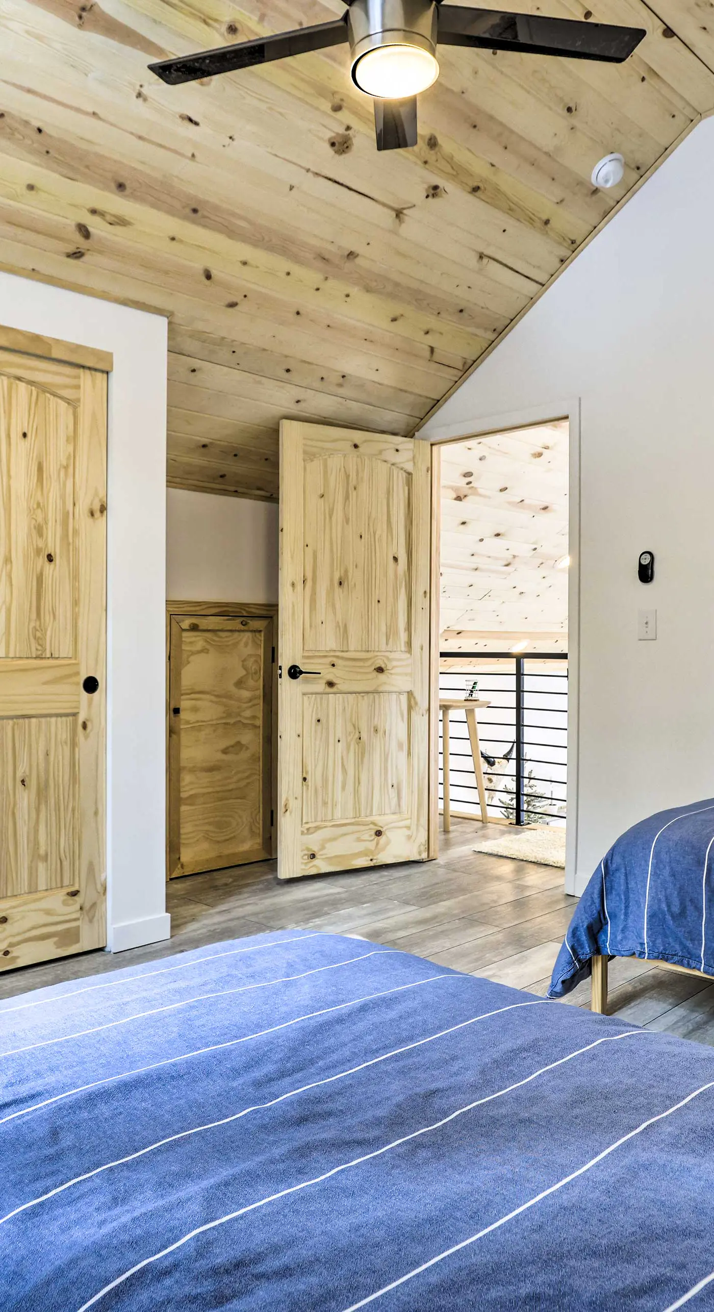 1 Mi to St Mary’s Glacier Trail: Modern Mtn Cabin!