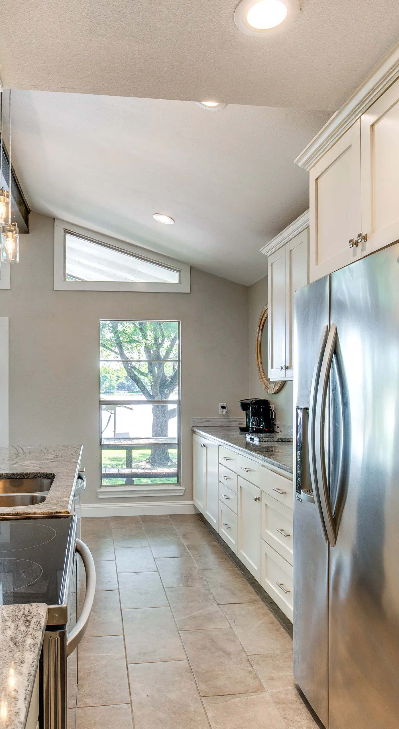 Yard, Deck & Fire Pit: Cedar Creek Reservoir Gem