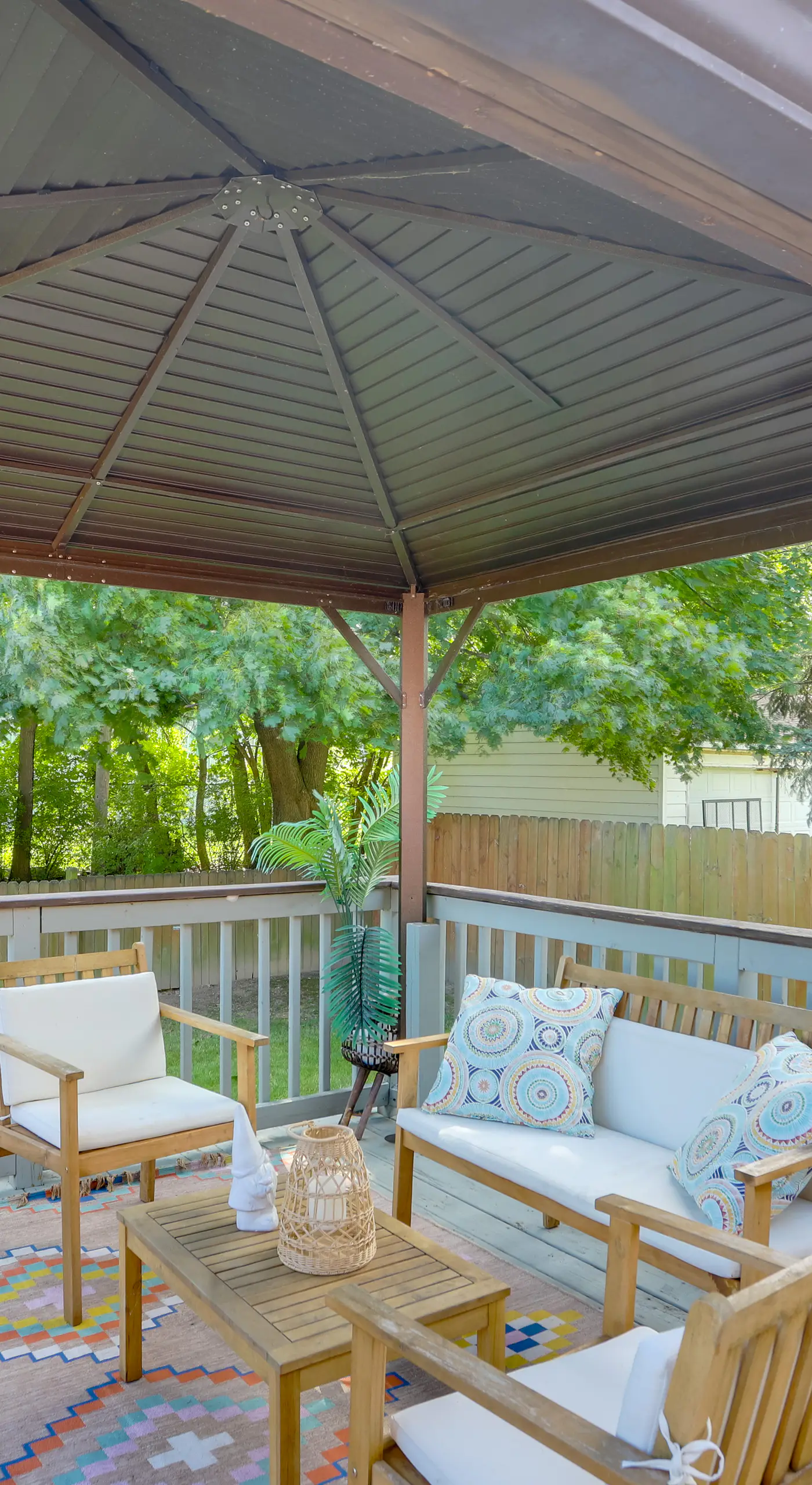 Steps to Lake Erie! Cedar Point Home Base w/ Deck