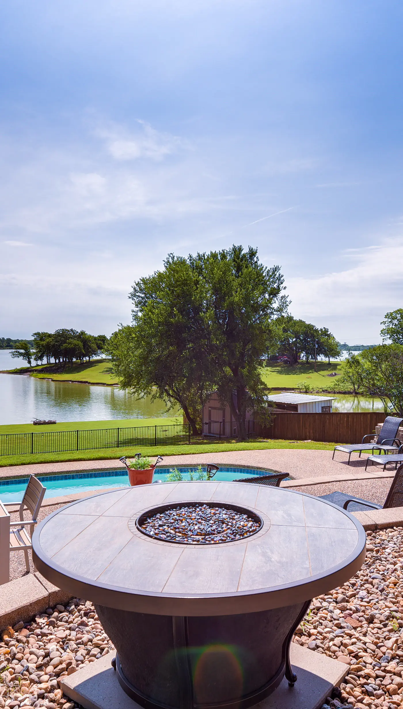 Poolside Fun! Private Lakefront Little Elm Escape