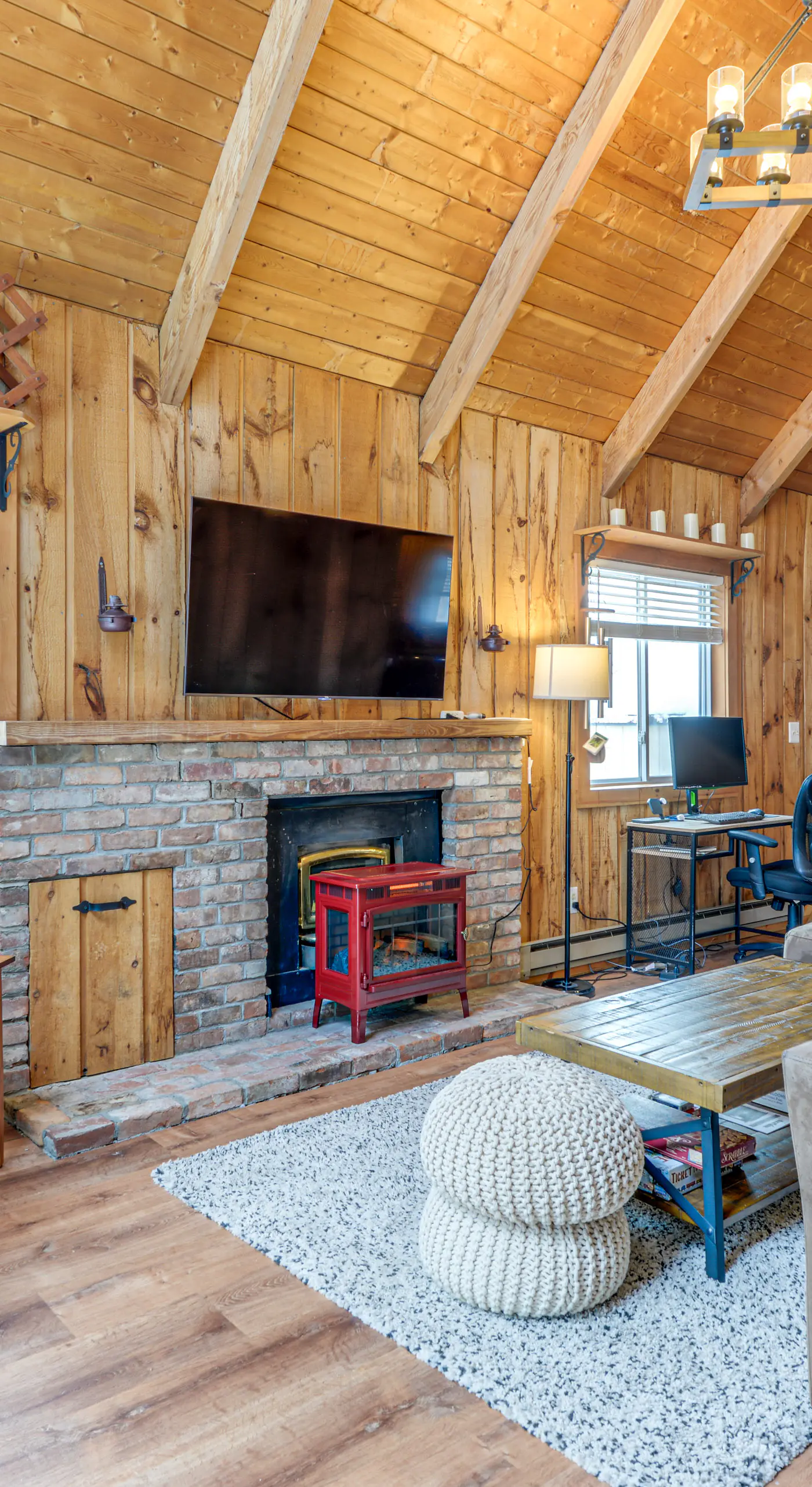 Wilmington Vacation Rental Near Hiking and Skiing!
