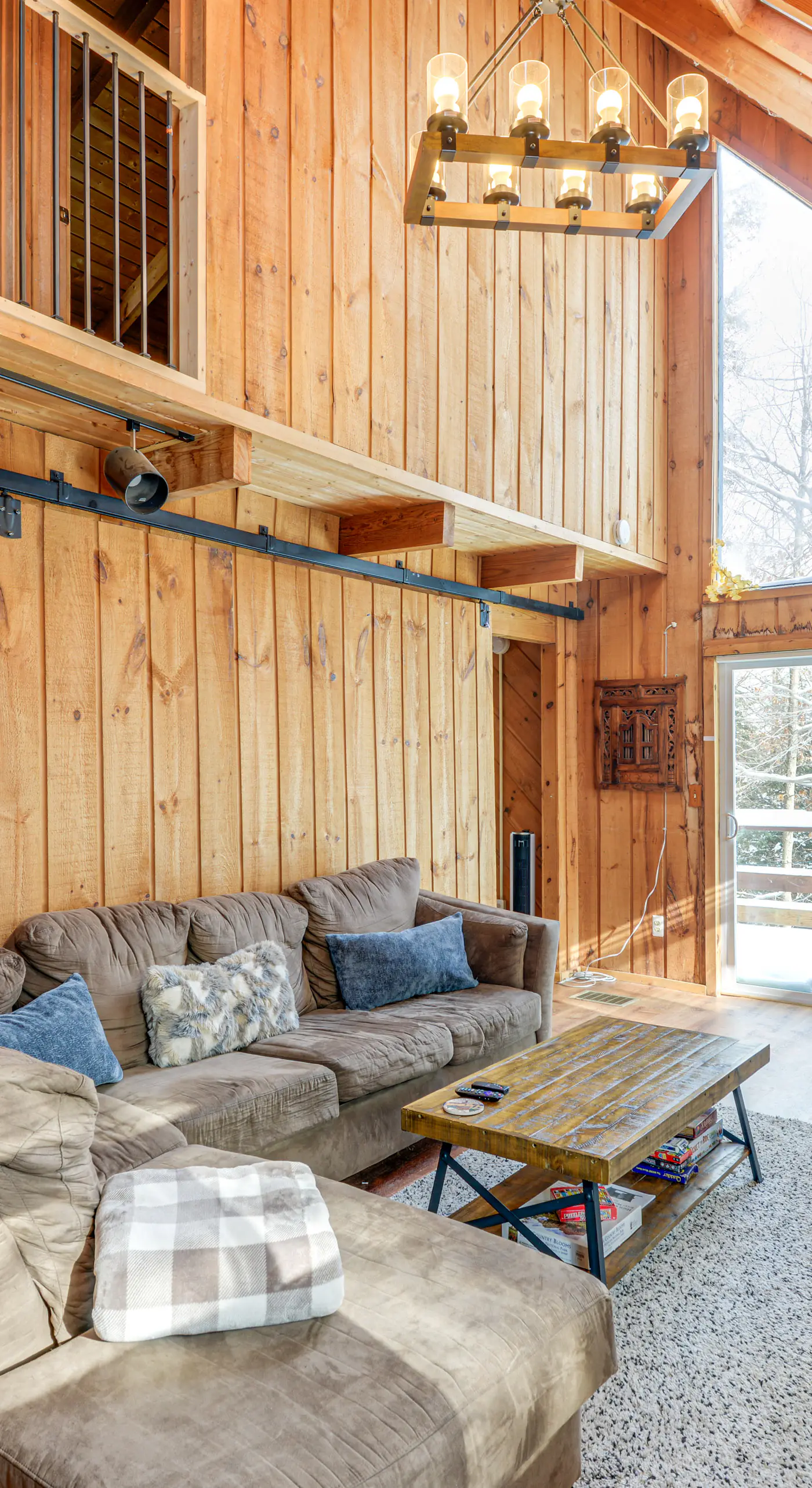 Wilmington Vacation Rental Near Hiking and Skiing!