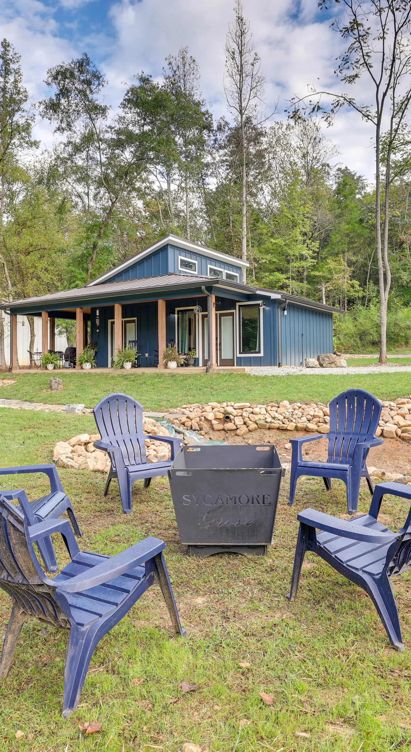 Waterfront 'Blue Spruce' Small Home in Wildwood!