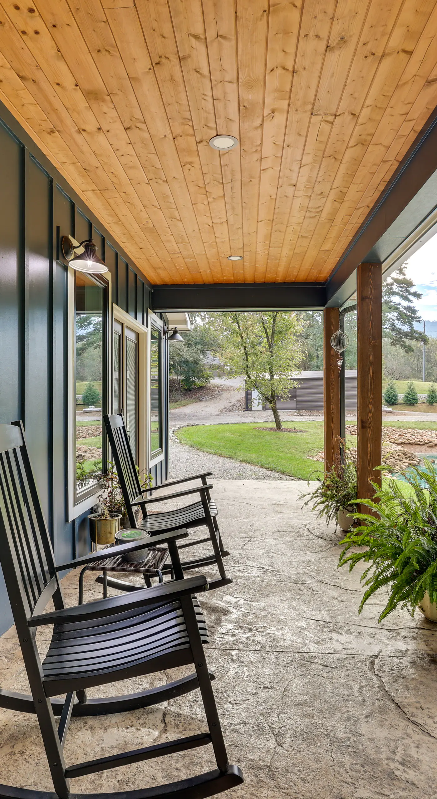 Waterfront 'Blue Spruce' Small Home in Wildwood!