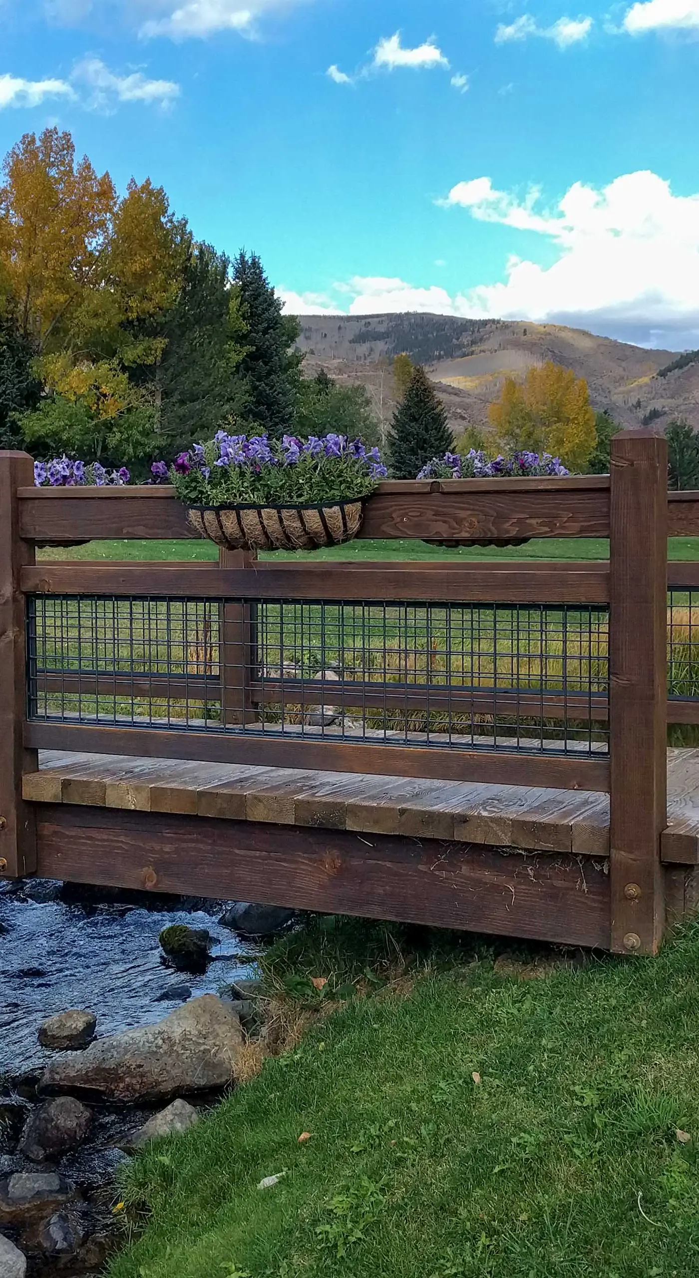 Luxe Vail Valley Retreat w/ Hot Tub!