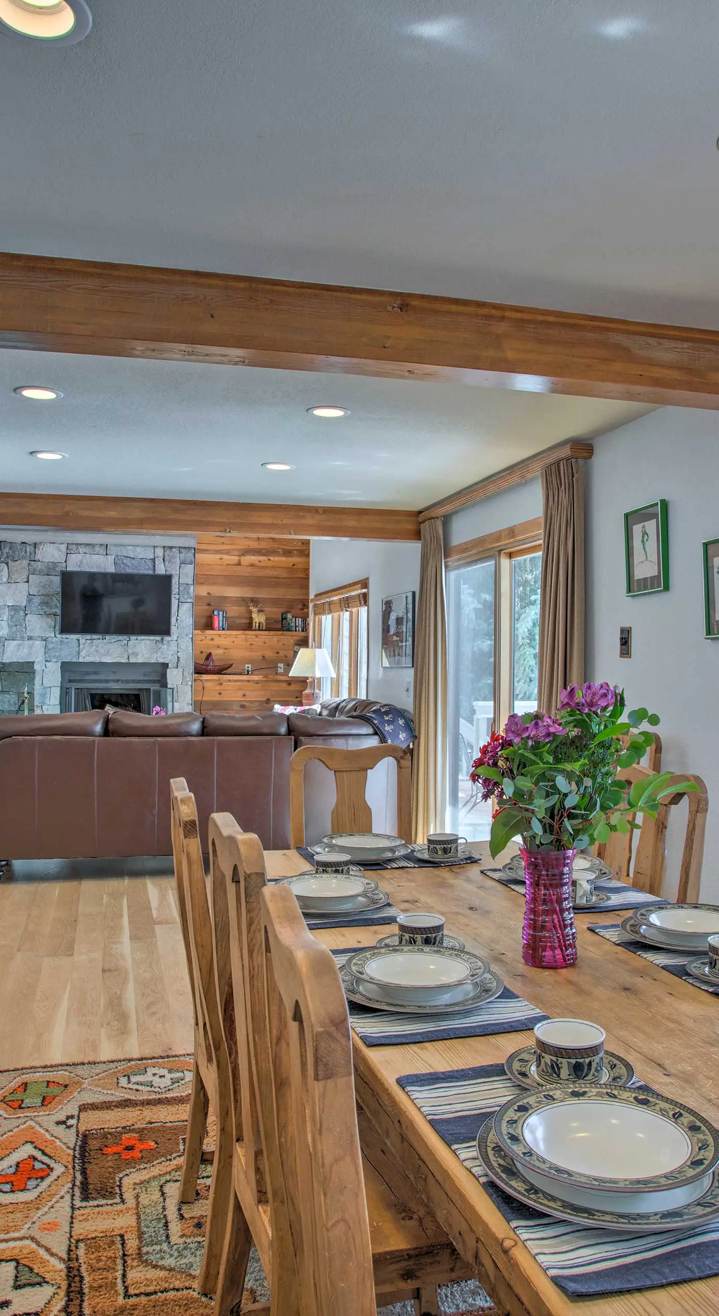 Luxe Vail Valley Retreat w/ Hot Tub!