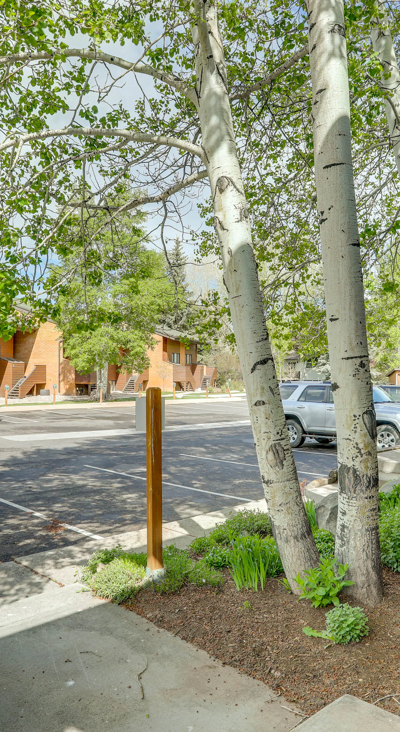 Eagle-Vail Hideaway w/ Golf, Ski, and More!