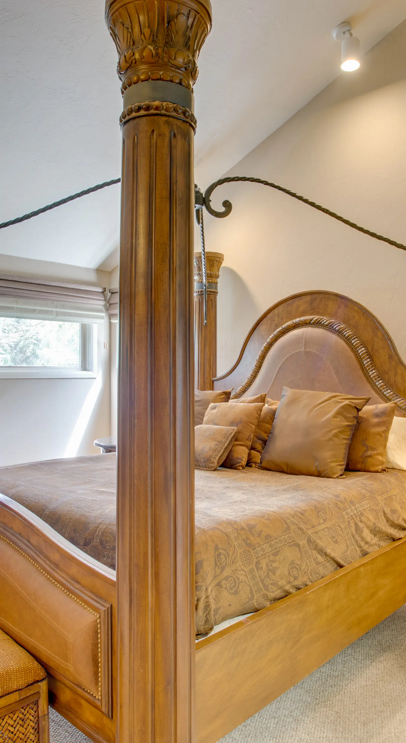 Avon Duplex Between Beaver Creek & Vail Resorts!
