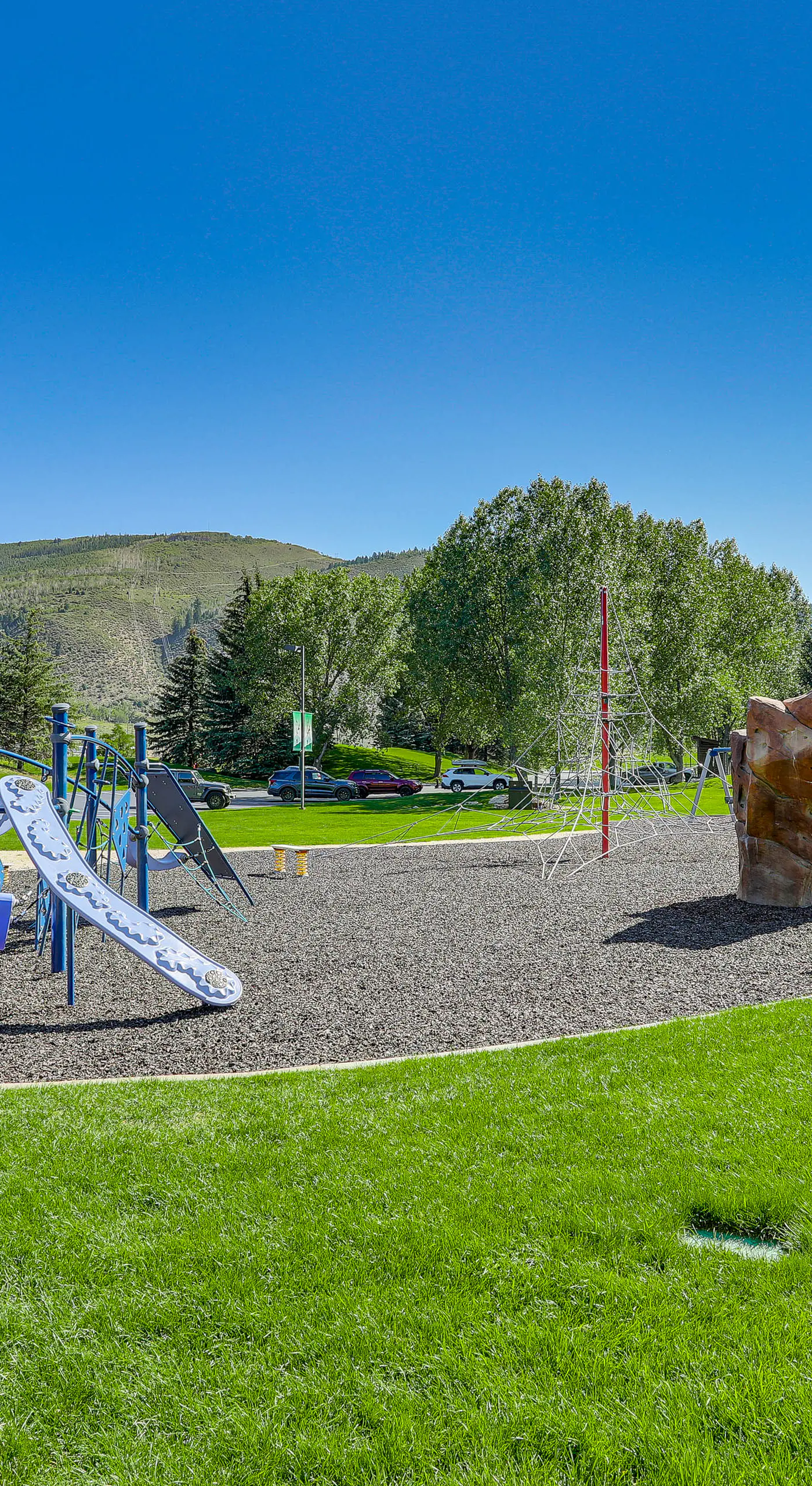 Golf Course & Mtn Views: Avon Gem w/ Gas Grill!