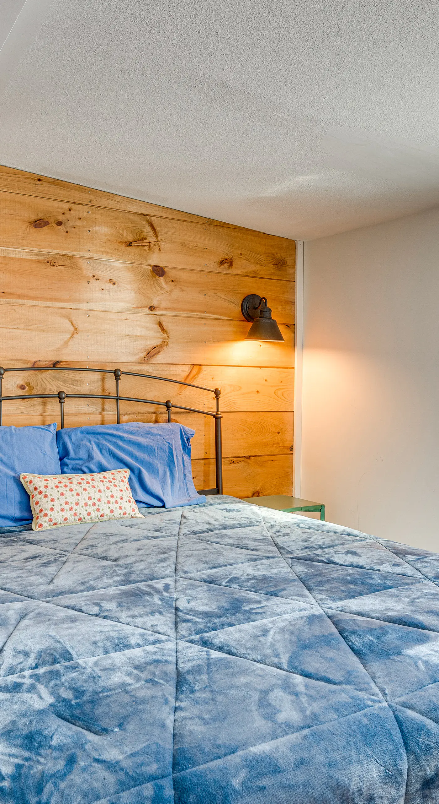 Walkable North Woodstock Home on Main Street!