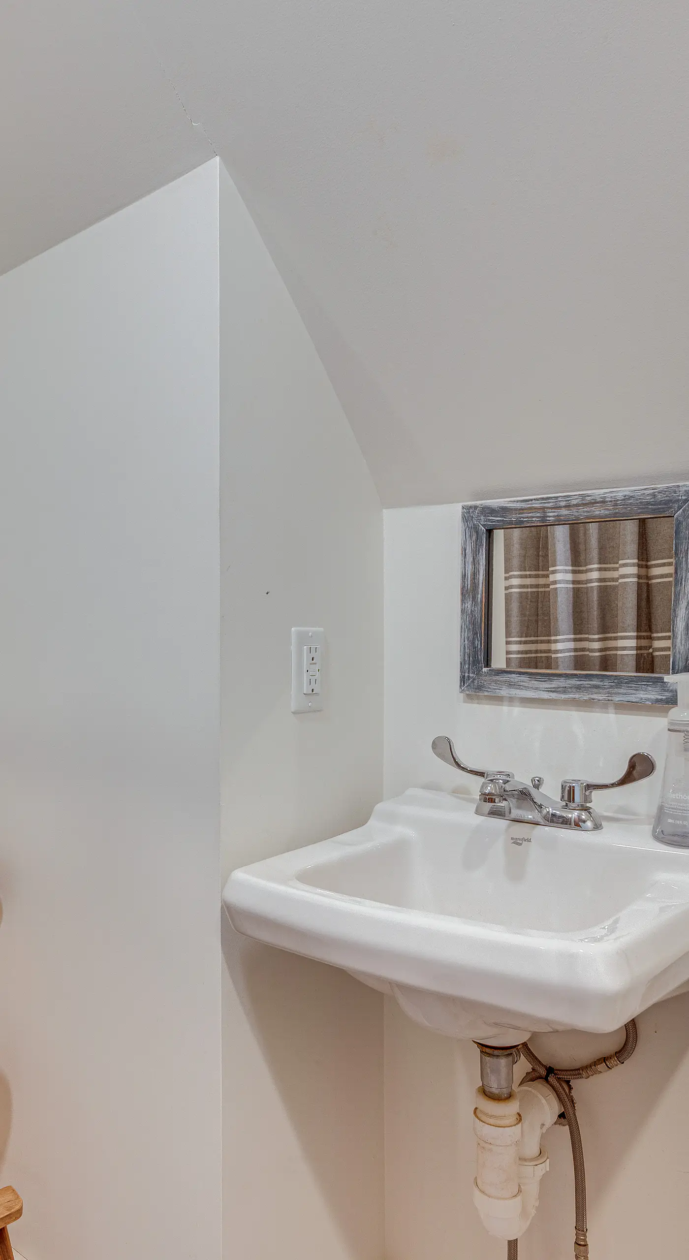 Walkable North Woodstock Home on Main Street!