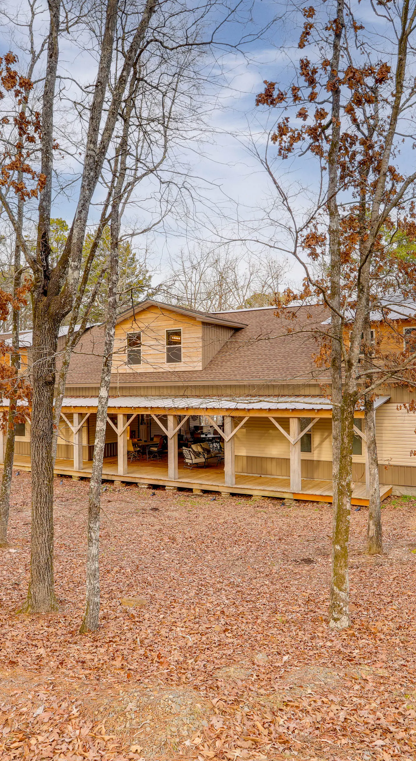 Greers Ferry Lake Access & Deck: Group Getaway!
