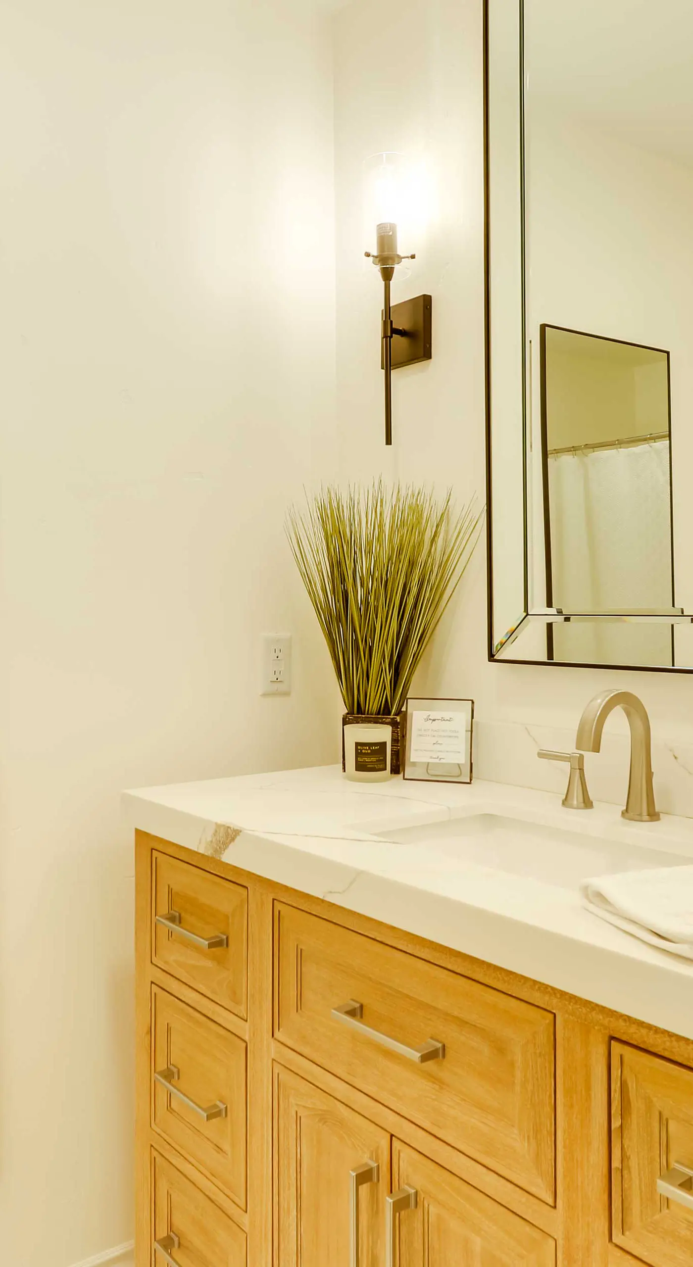 Beautiful Bigfork Condo w/ Hot Tub Access!