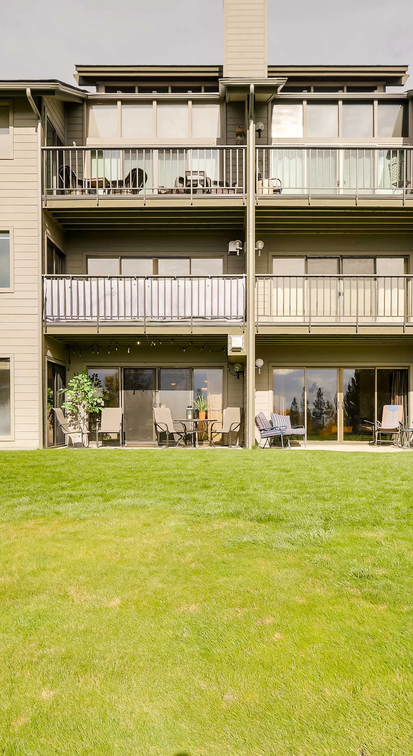 Beautiful Bigfork Condo w/ Hot Tub Access!