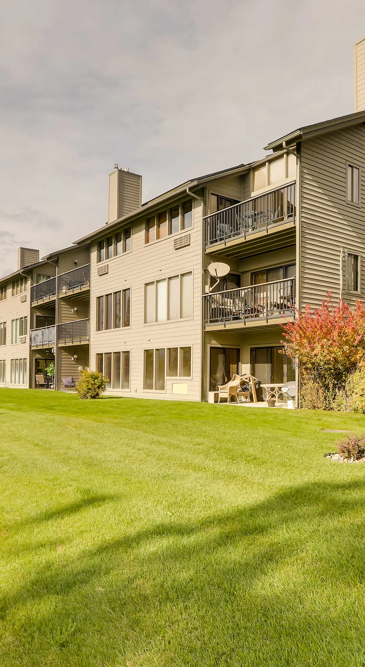 Beautiful Bigfork Condo w/ Hot Tub Access!