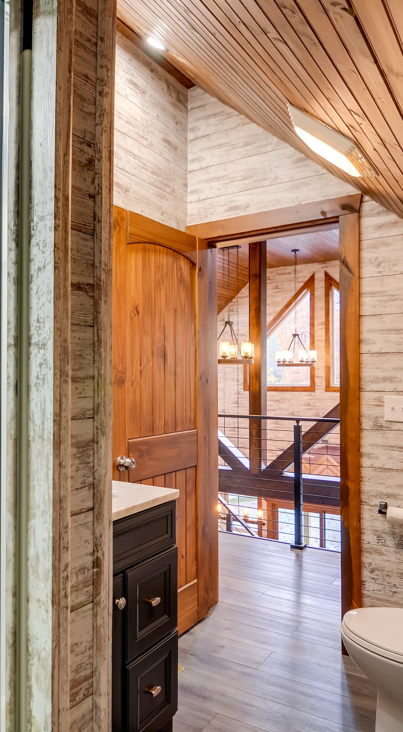 Hike & Climb: Pet-Friendly Red River Gorge Cabin!