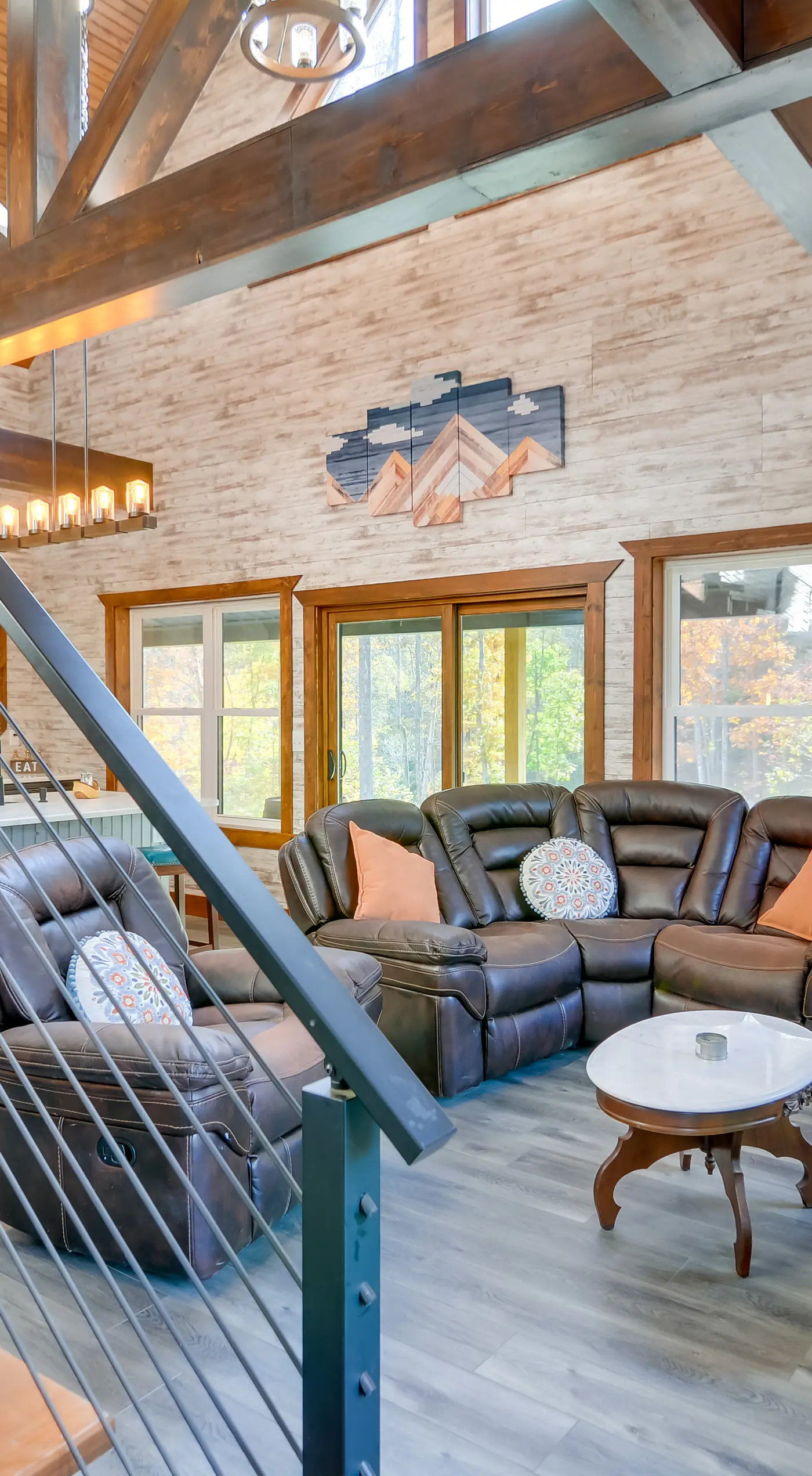 Hike & Climb: Pet-Friendly Red River Gorge Cabin!