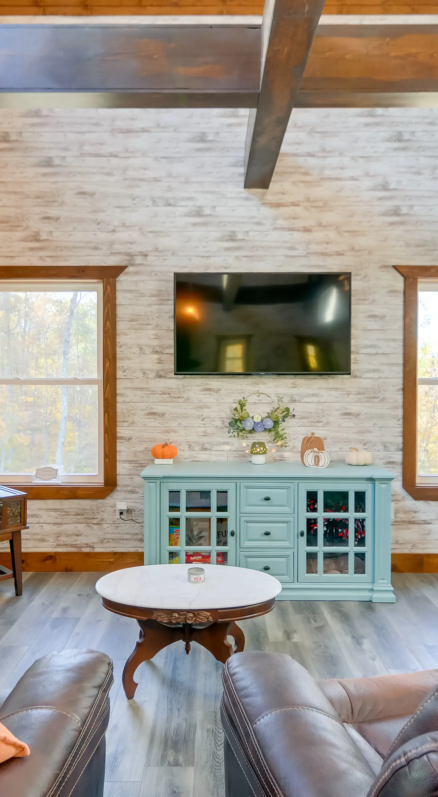 Hike & Climb: Pet-Friendly Red River Gorge Cabin!