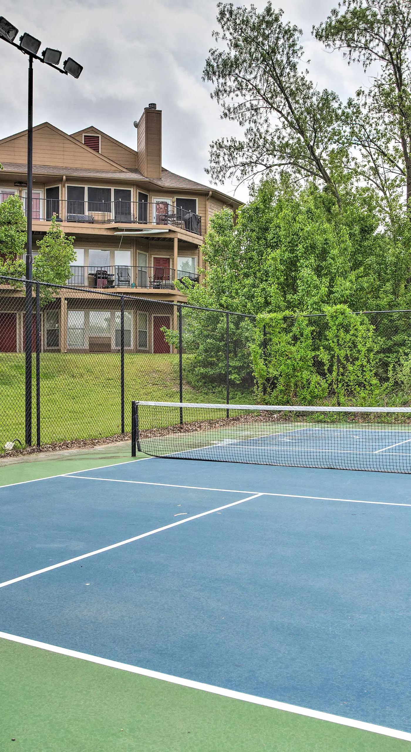 Resort Condo in Pottsboro w/ Lake Texoma Access!
