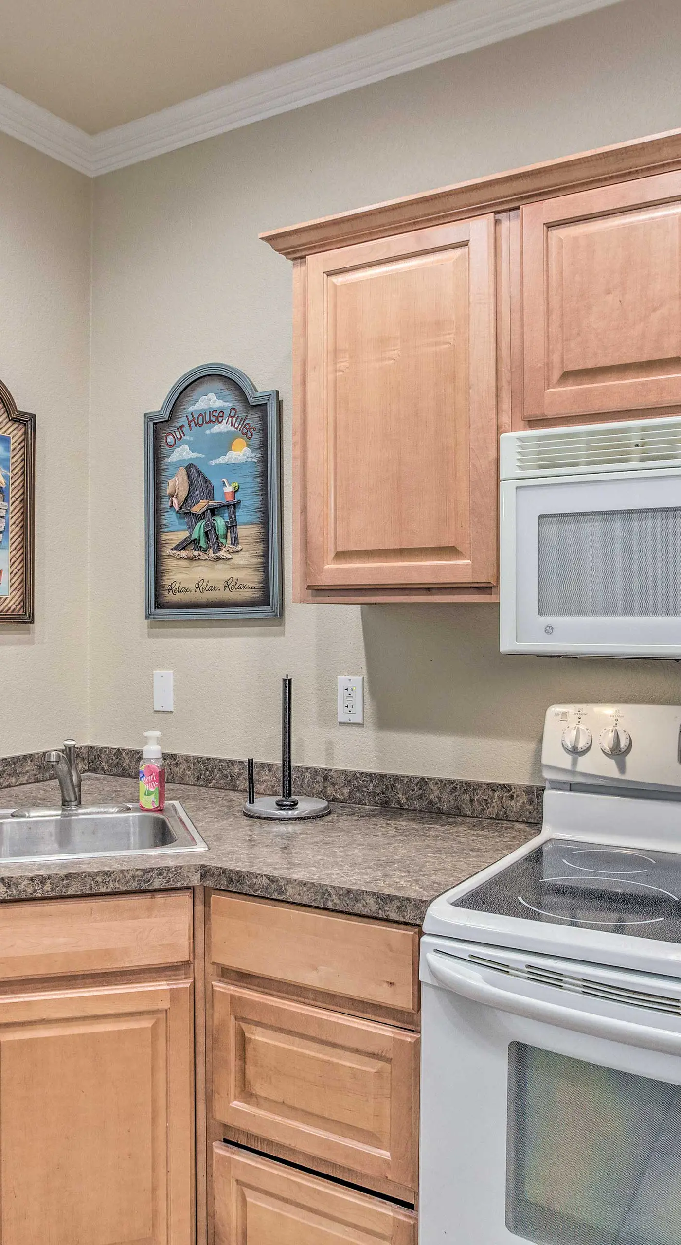Resort Condo in Pottsboro w/ Lake Texoma Access!
