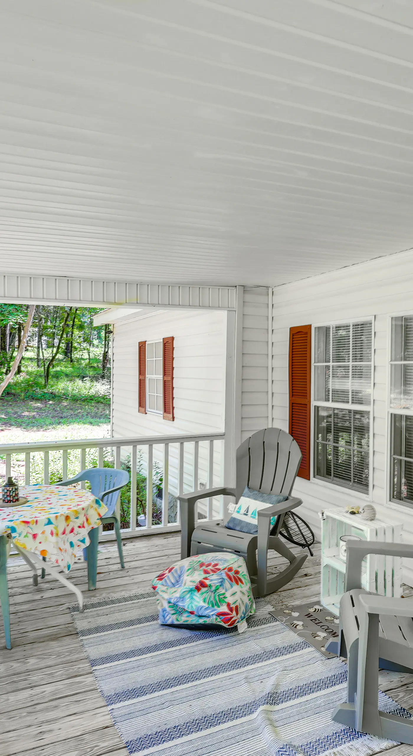 Pet-Friendly Sparta Retreat: Porches & Fire Pit!