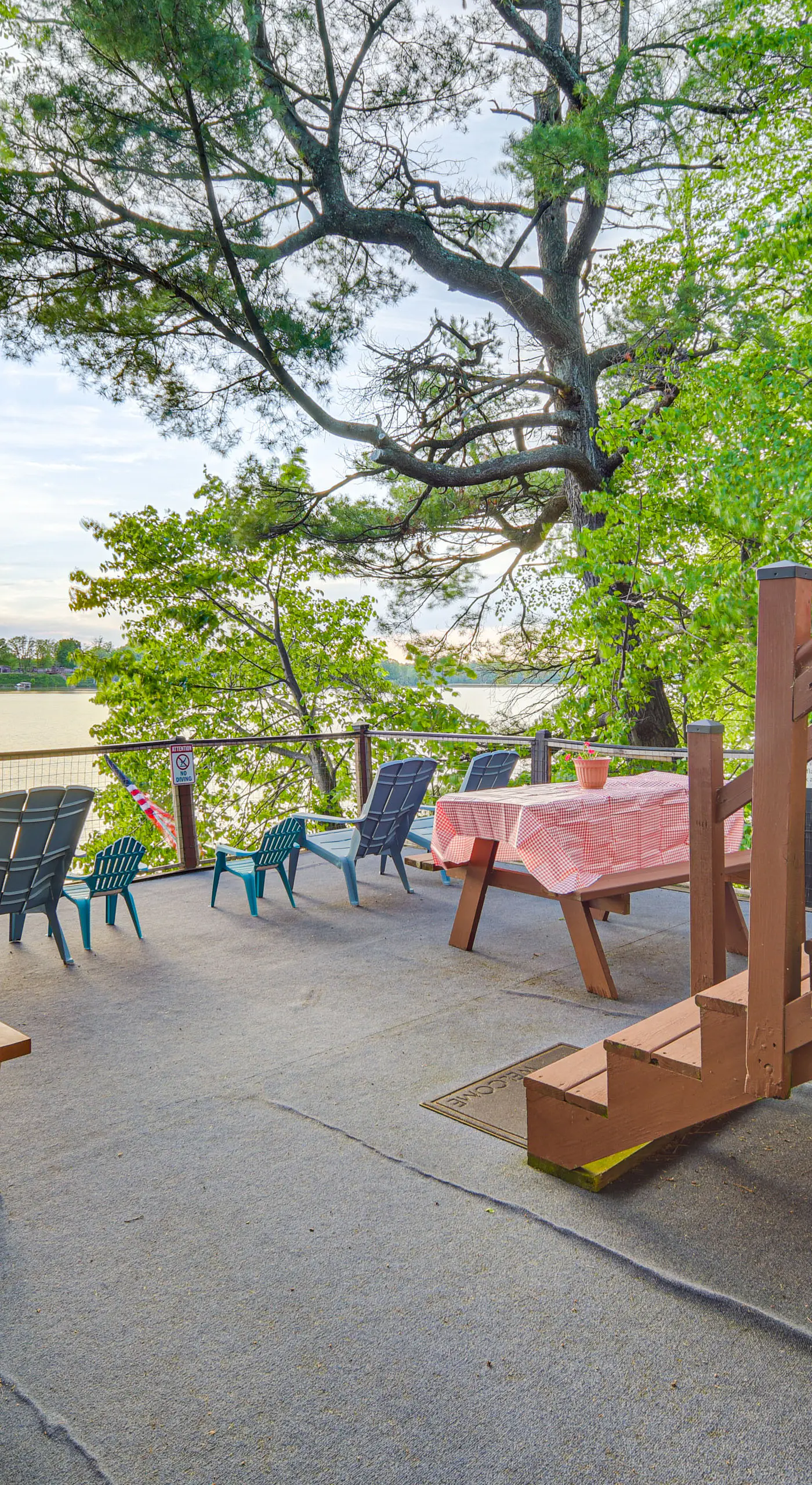 Lakefront Family Retreat w/ Private Dock!