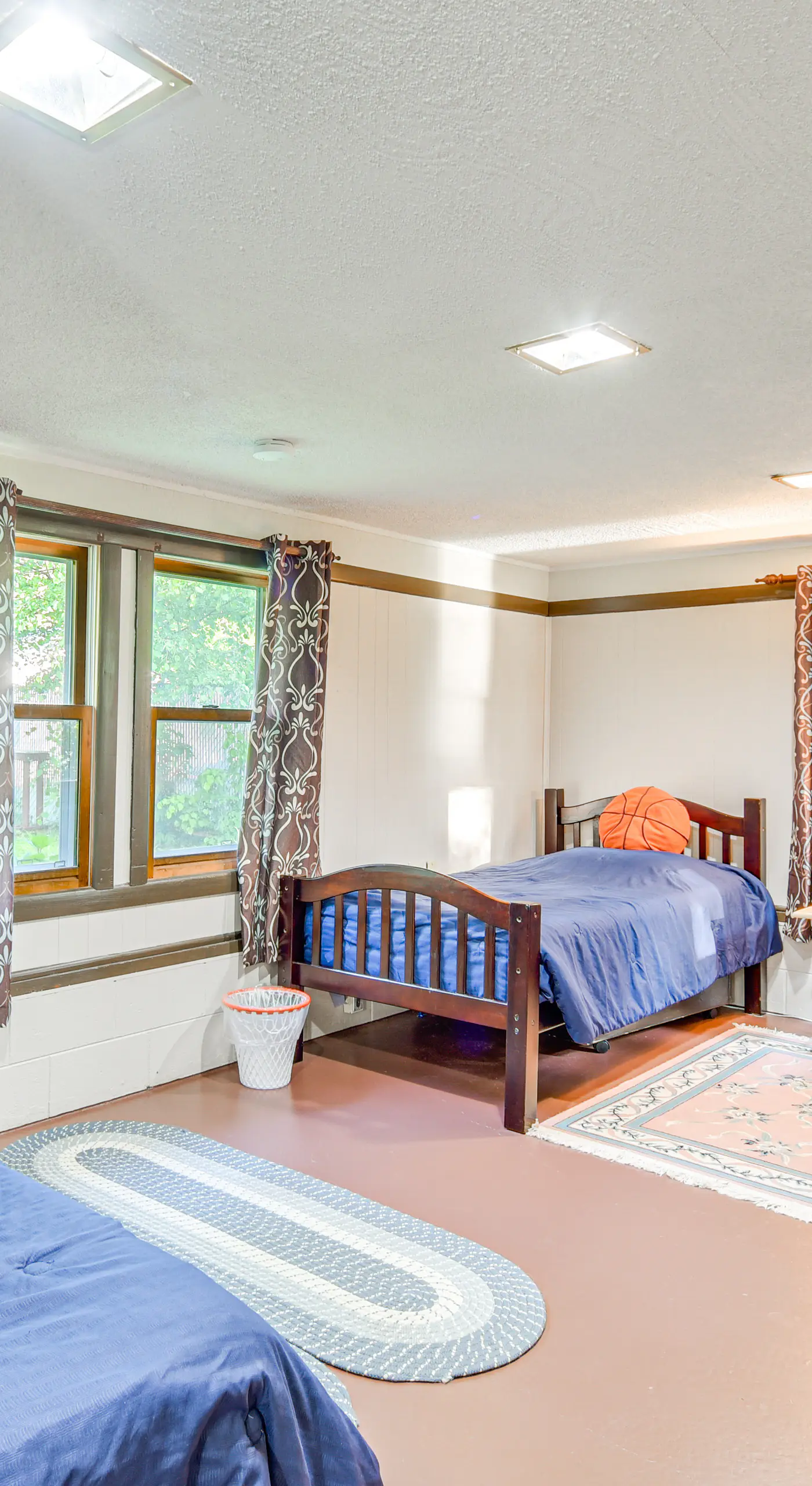 Lakefront Family Retreat w/ Private Dock!