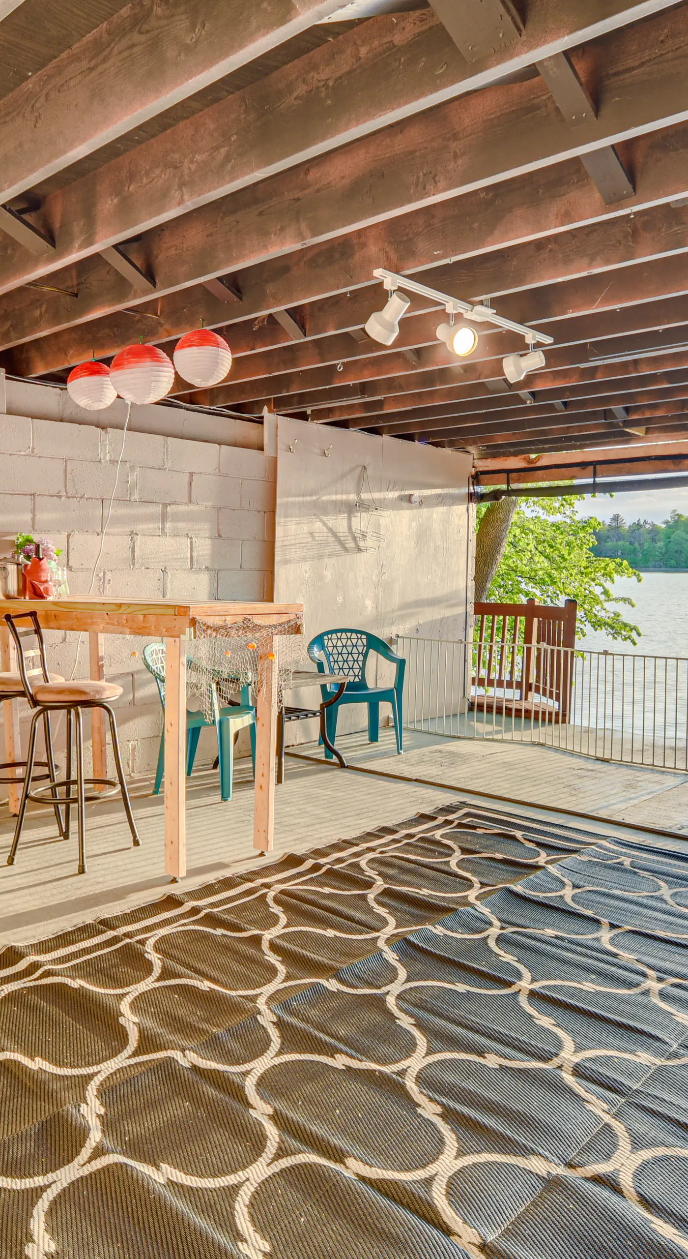 Lakefront Family Retreat w/ Private Dock!