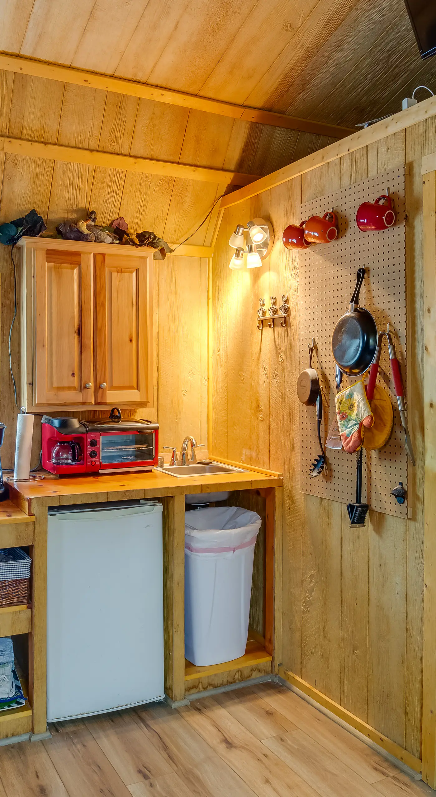 Lake Fork Studio Cabin w/ Dock + Boat Ramp!