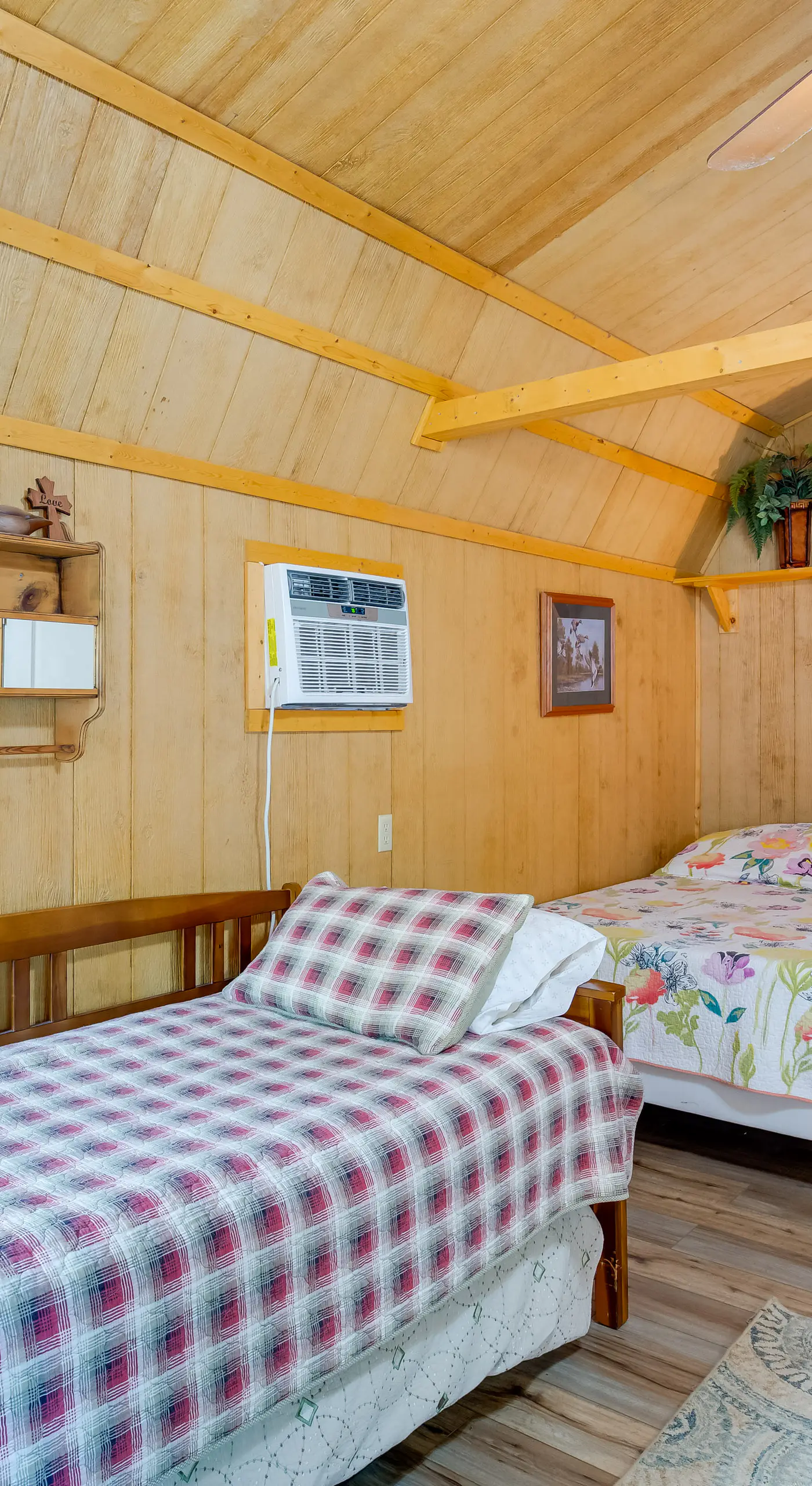 Lake Fork Studio Cabin w/ Dock + Boat Ramp!