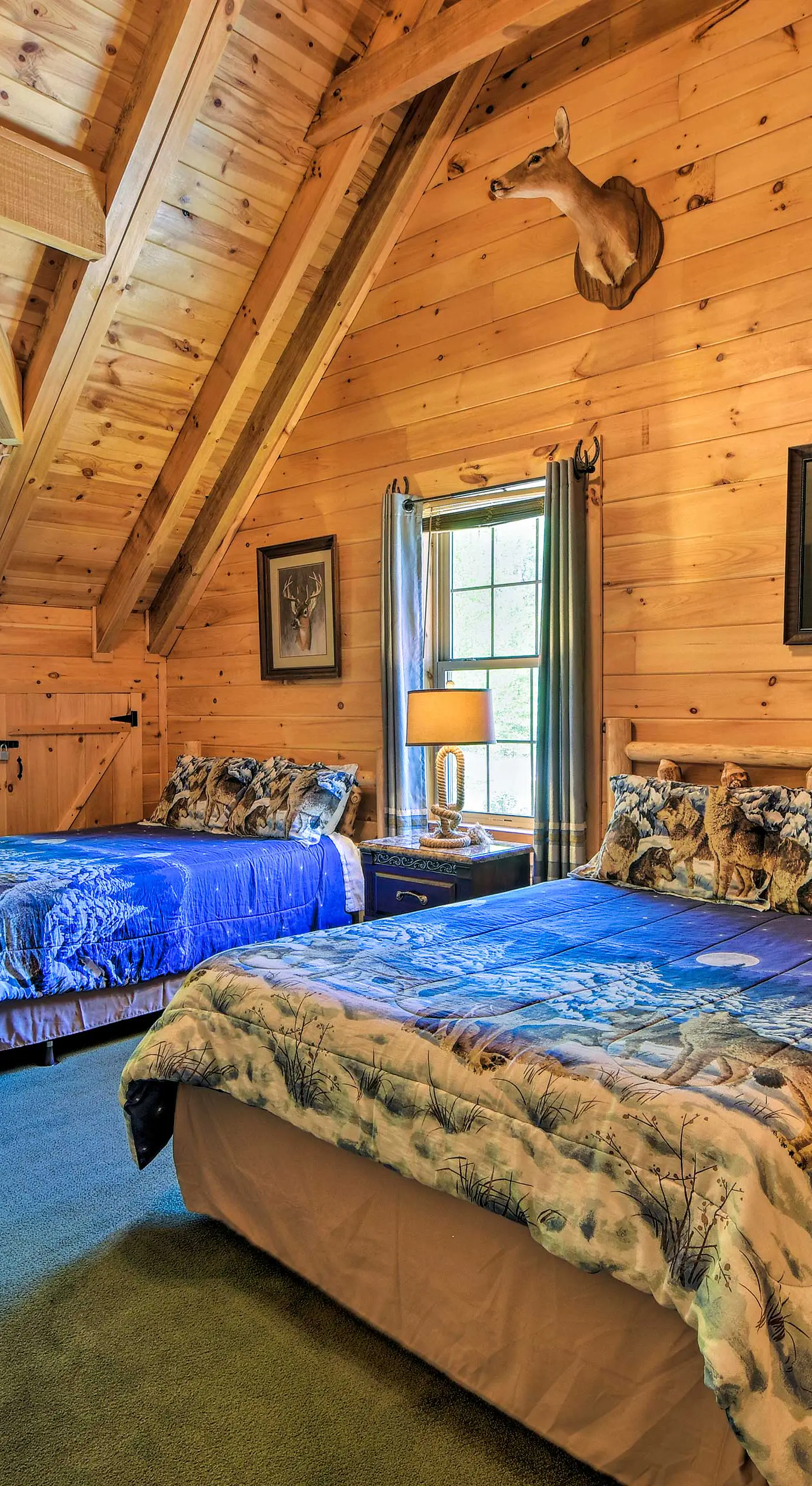 Trenton Cabin w/ Hot Tub - 14 Mi to Lookout Mtn!