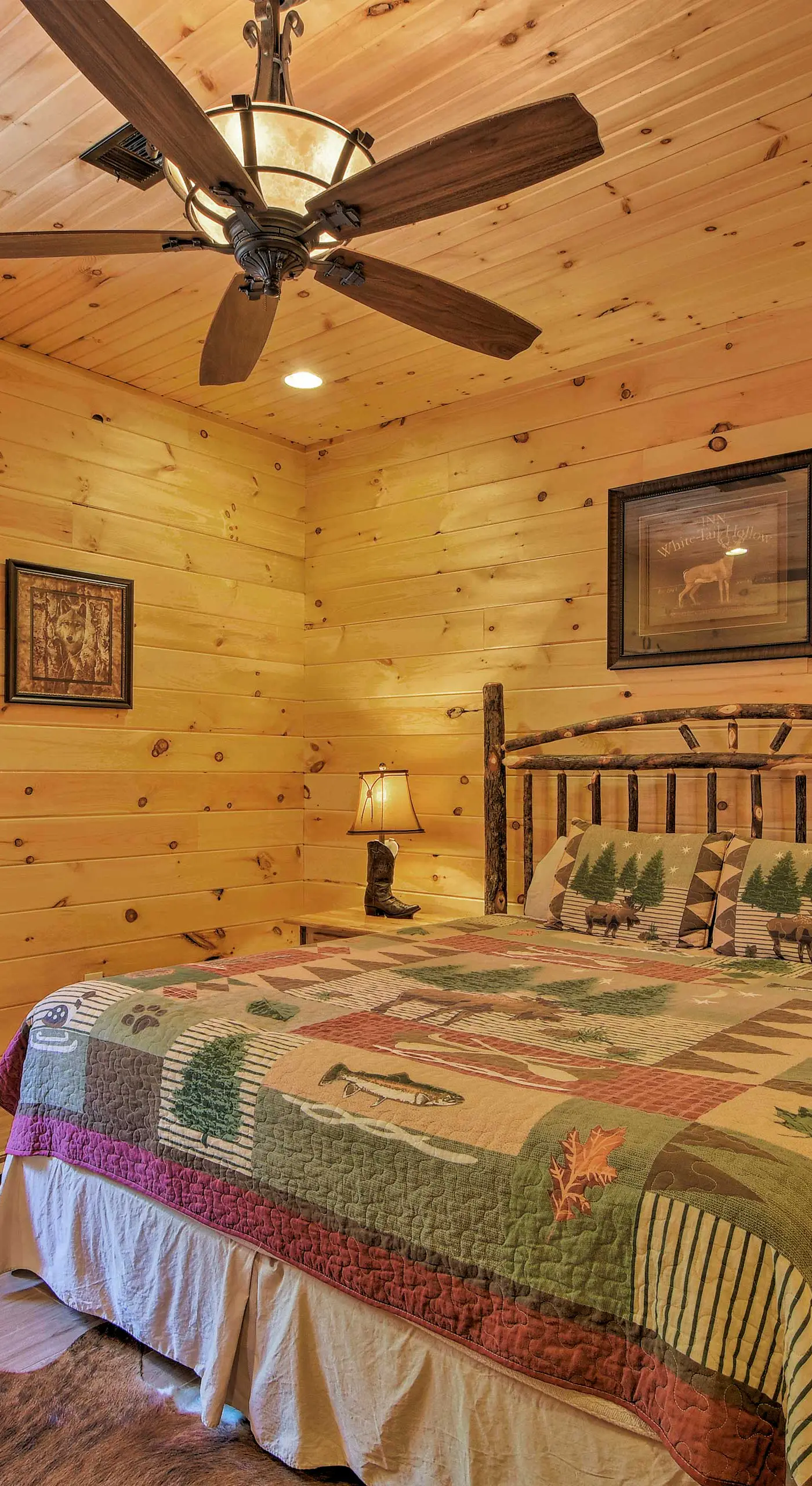 Trenton Cabin w/ Hot Tub - 14 Mi to Lookout Mtn!