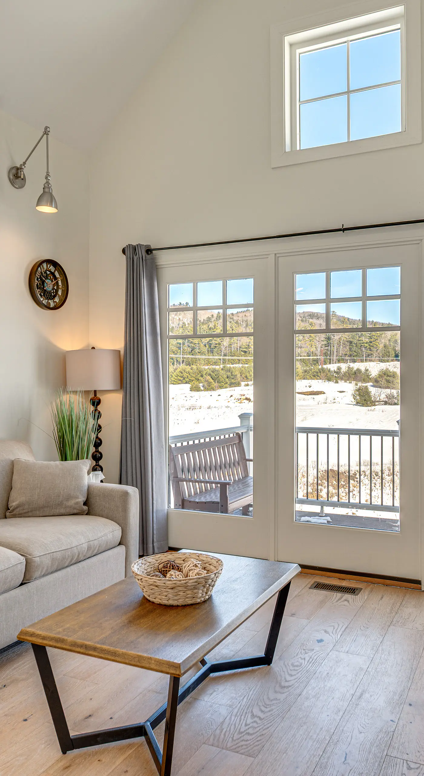 Mtn Views + Resort Perks: Cozy Cottage in Thornton