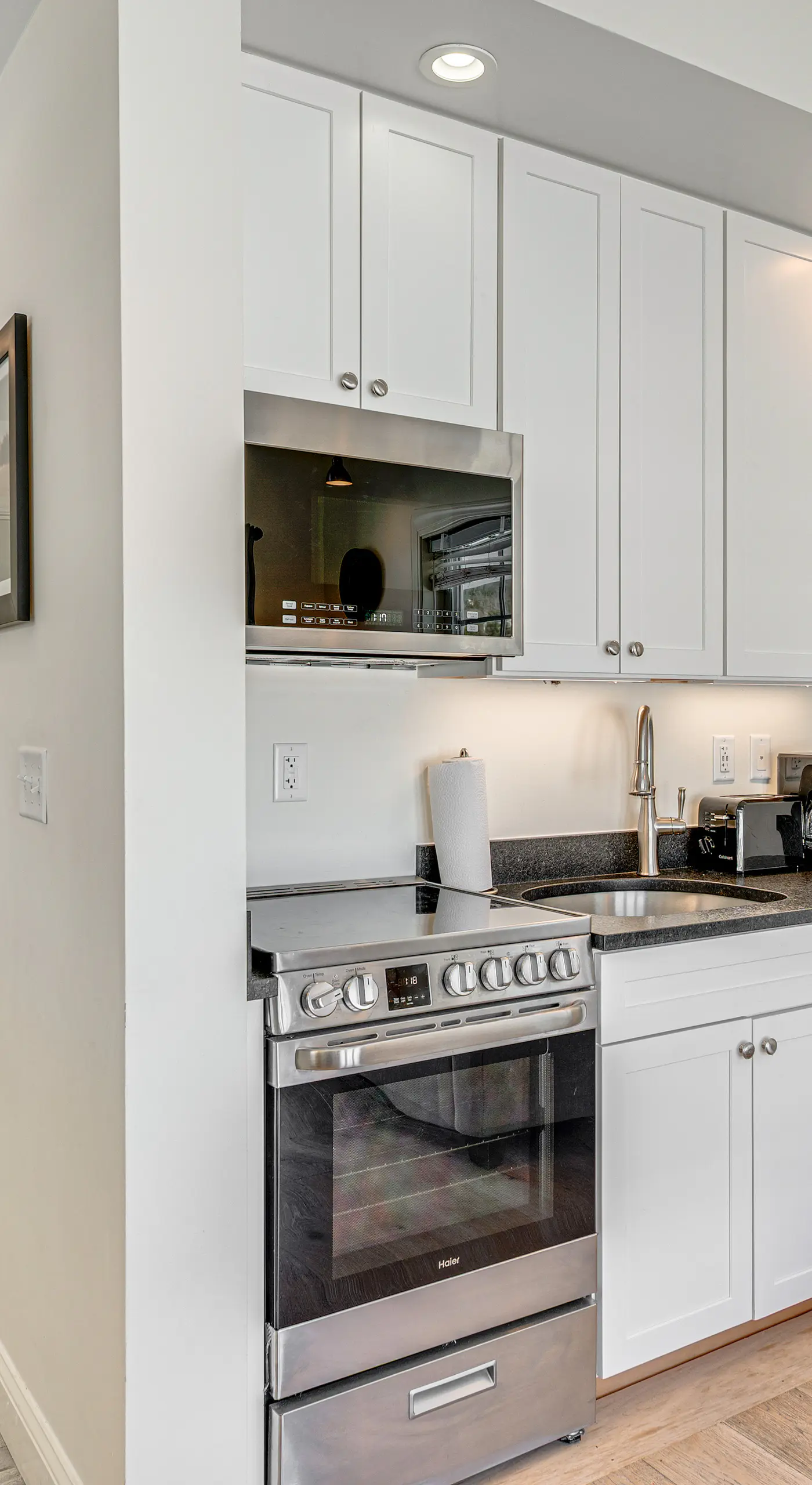 Mtn Views + Resort Perks: Cozy Cottage in Thornton