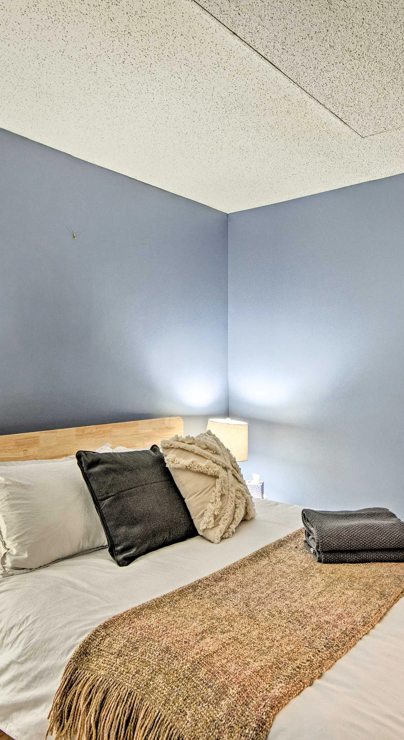 Near Newfound Lake: Plymouth Condo w/ Fireplace!