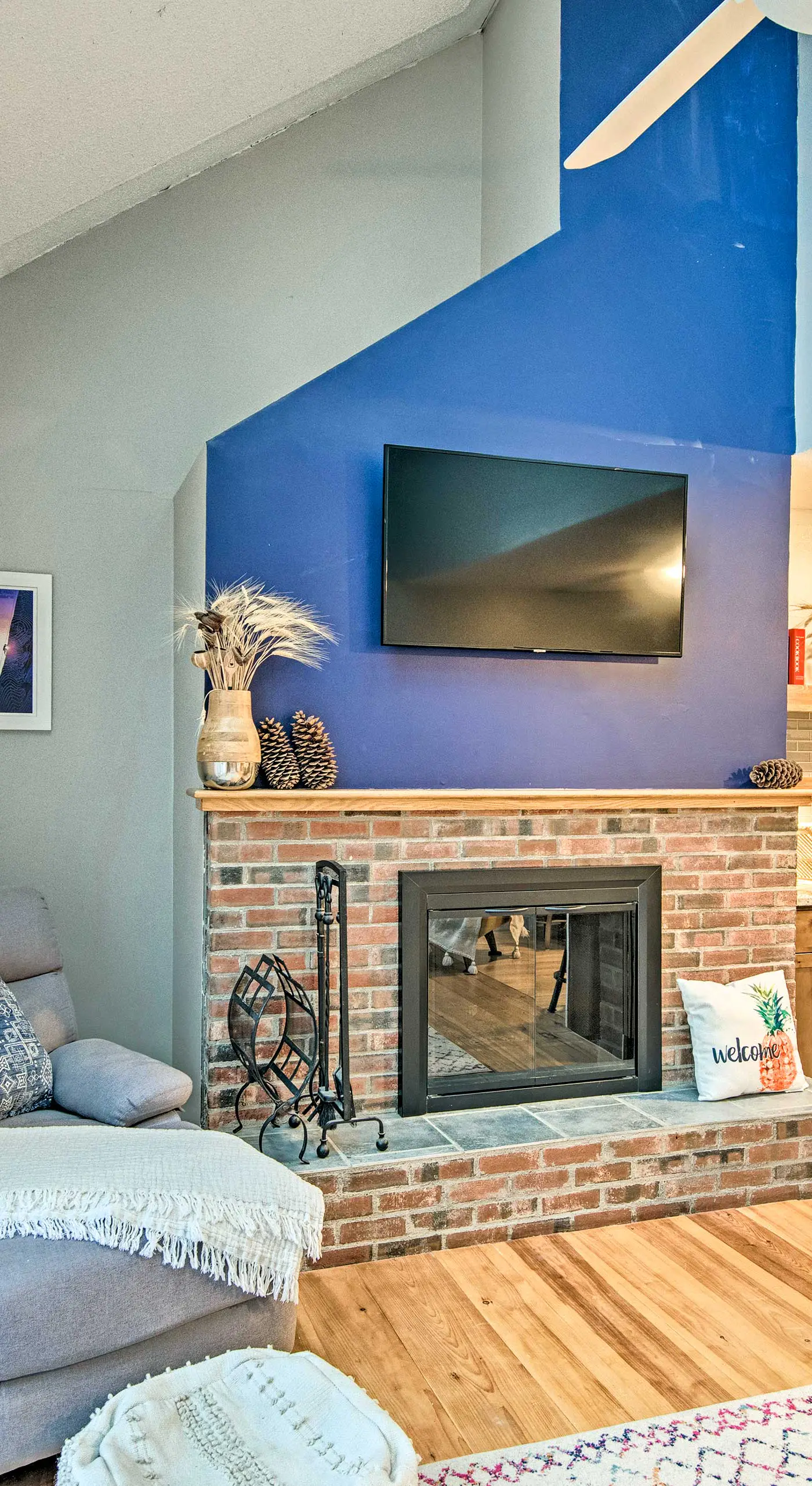 Near Newfound Lake: Plymouth Condo w/ Fireplace!