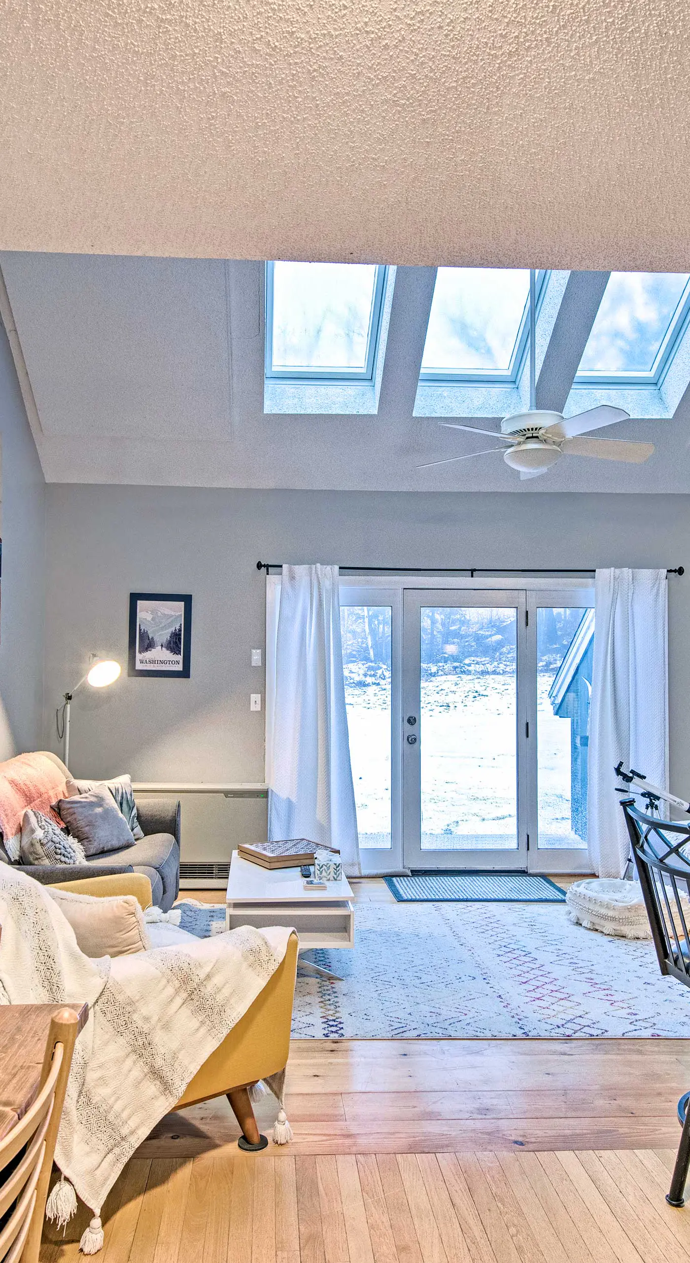 Near Newfound Lake: Plymouth Condo w/ Fireplace!