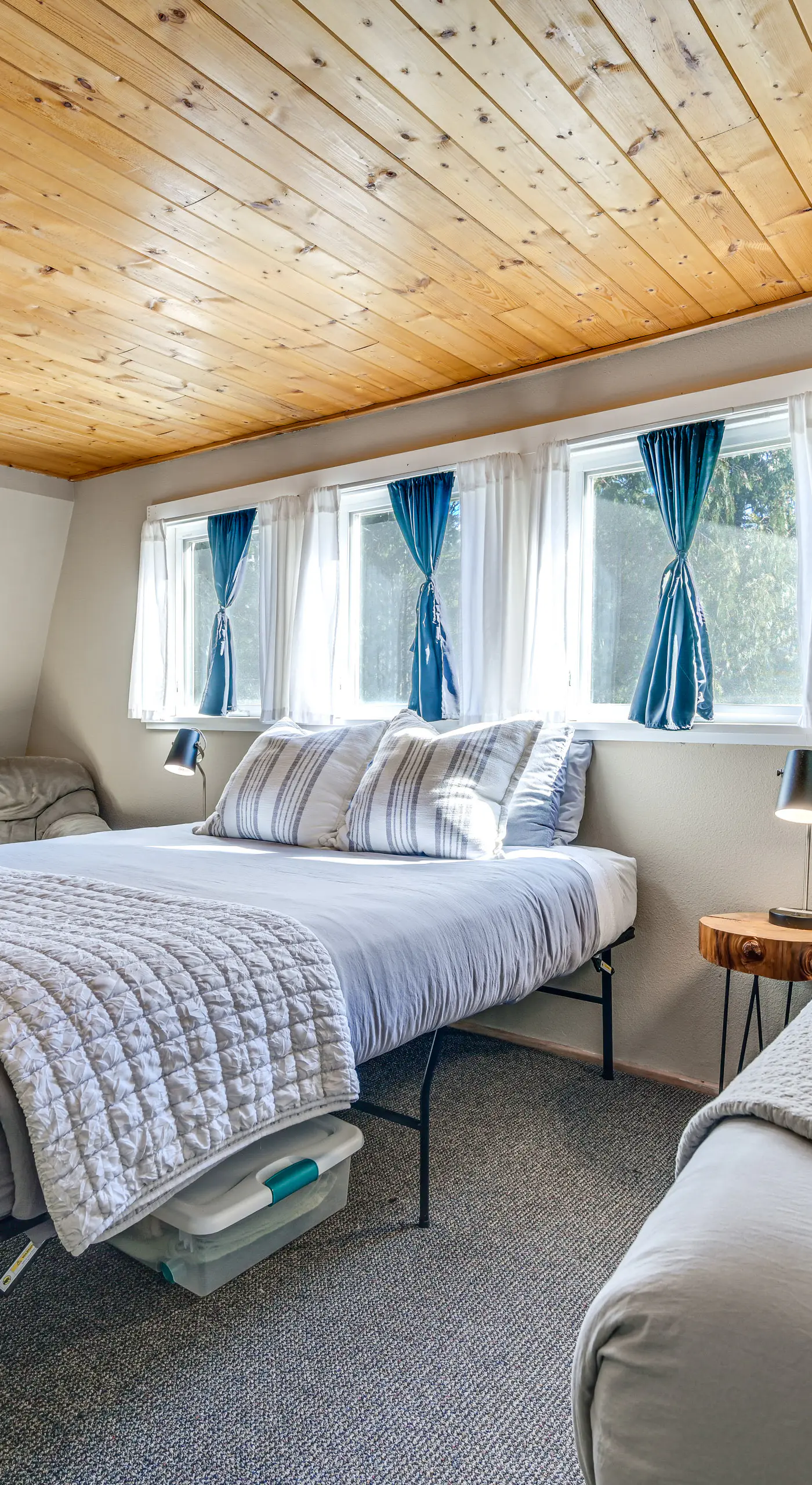 Cozy Ashford Home - 5 Mi to Rainier Nat'l Park!