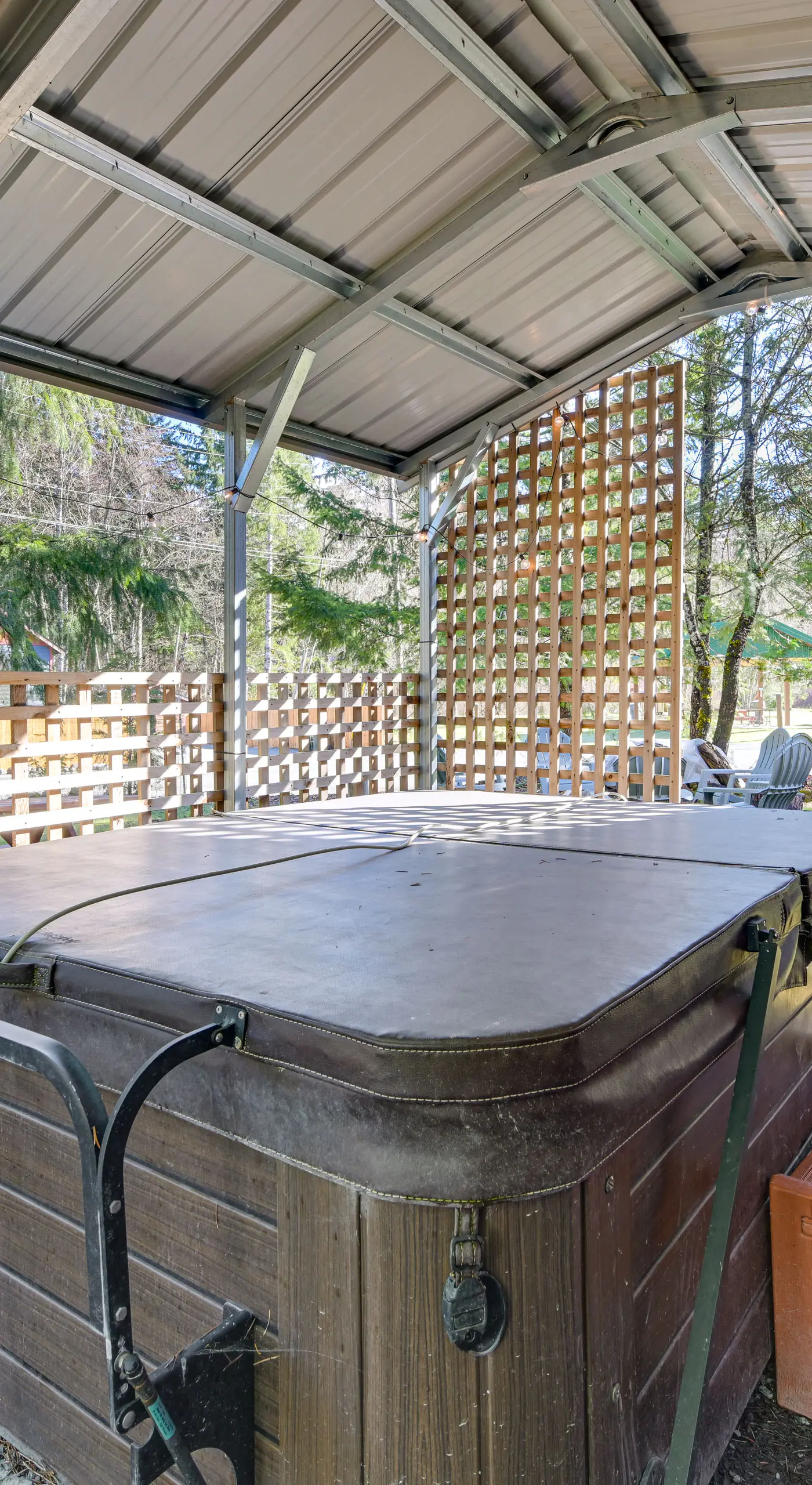 Cozy Ashford Home - 5 Mi to Rainier Nat'l Park!
