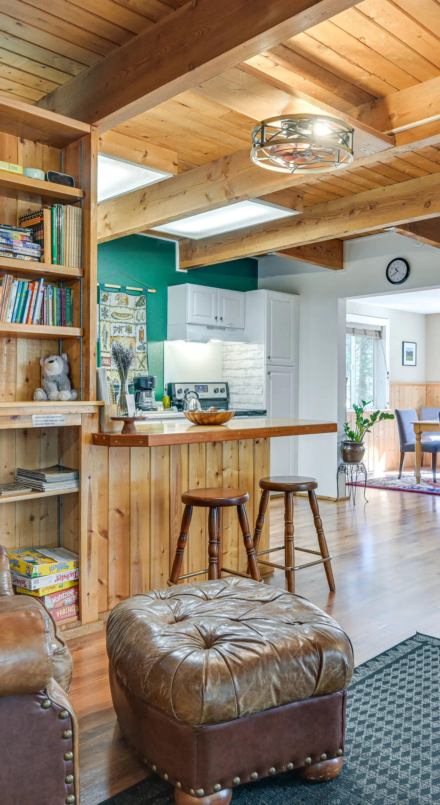 Cozy Ashford Home - 5 Mi to Rainier Nat'l Park!