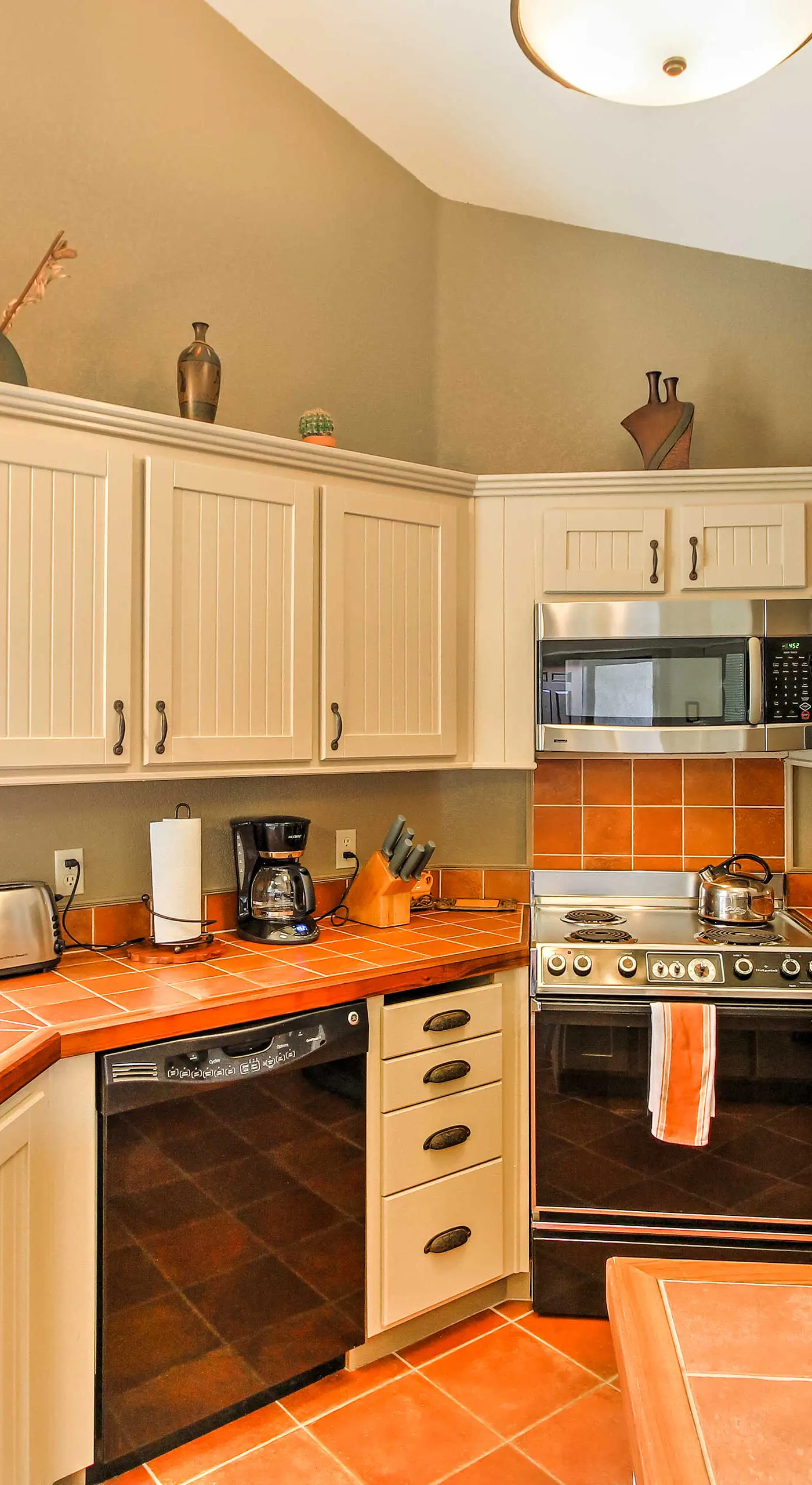 Borrego Springs Condo w/ Private Hot Tub & Views!