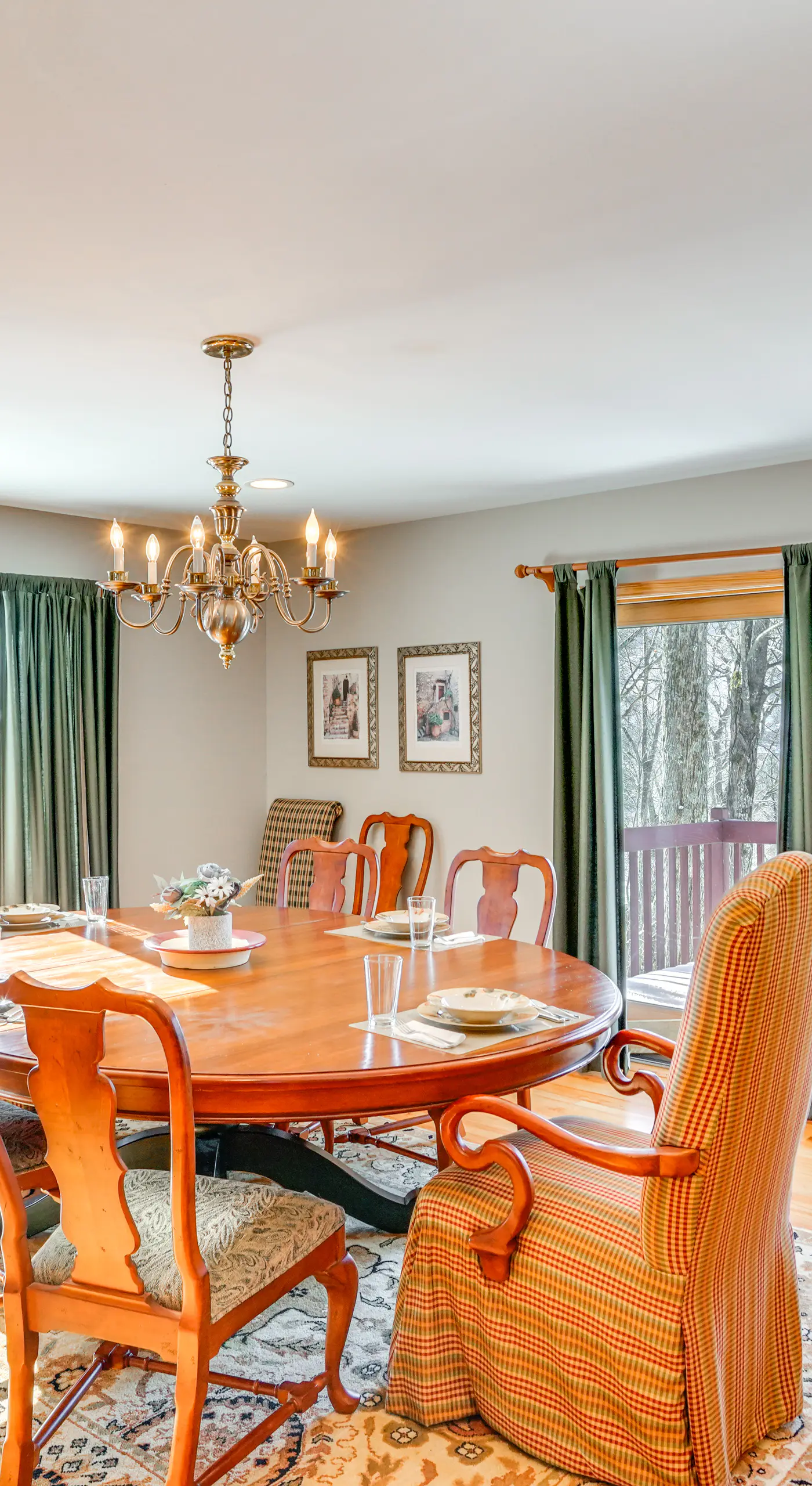 < 1 Mi to Hunter Mtn: Spacious Home w/ Hot Tub!