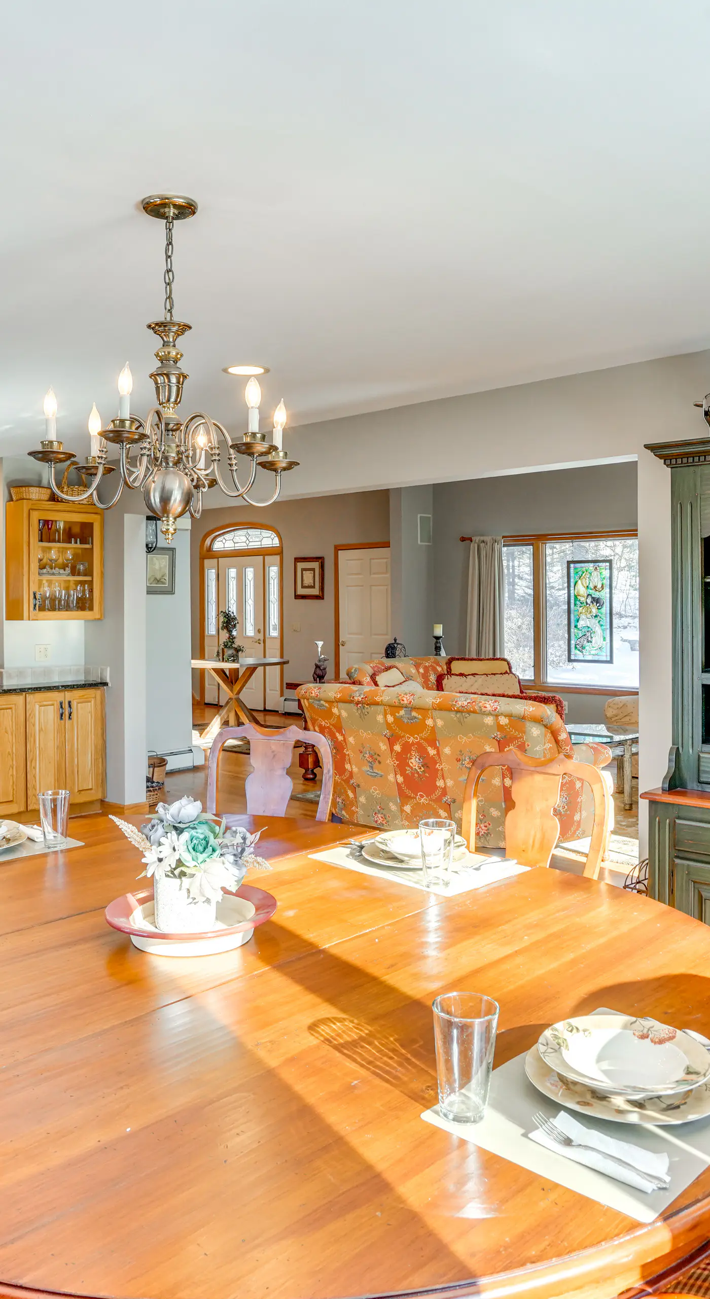 < 1 Mi to Hunter Mtn: Spacious Home w/ Hot Tub!