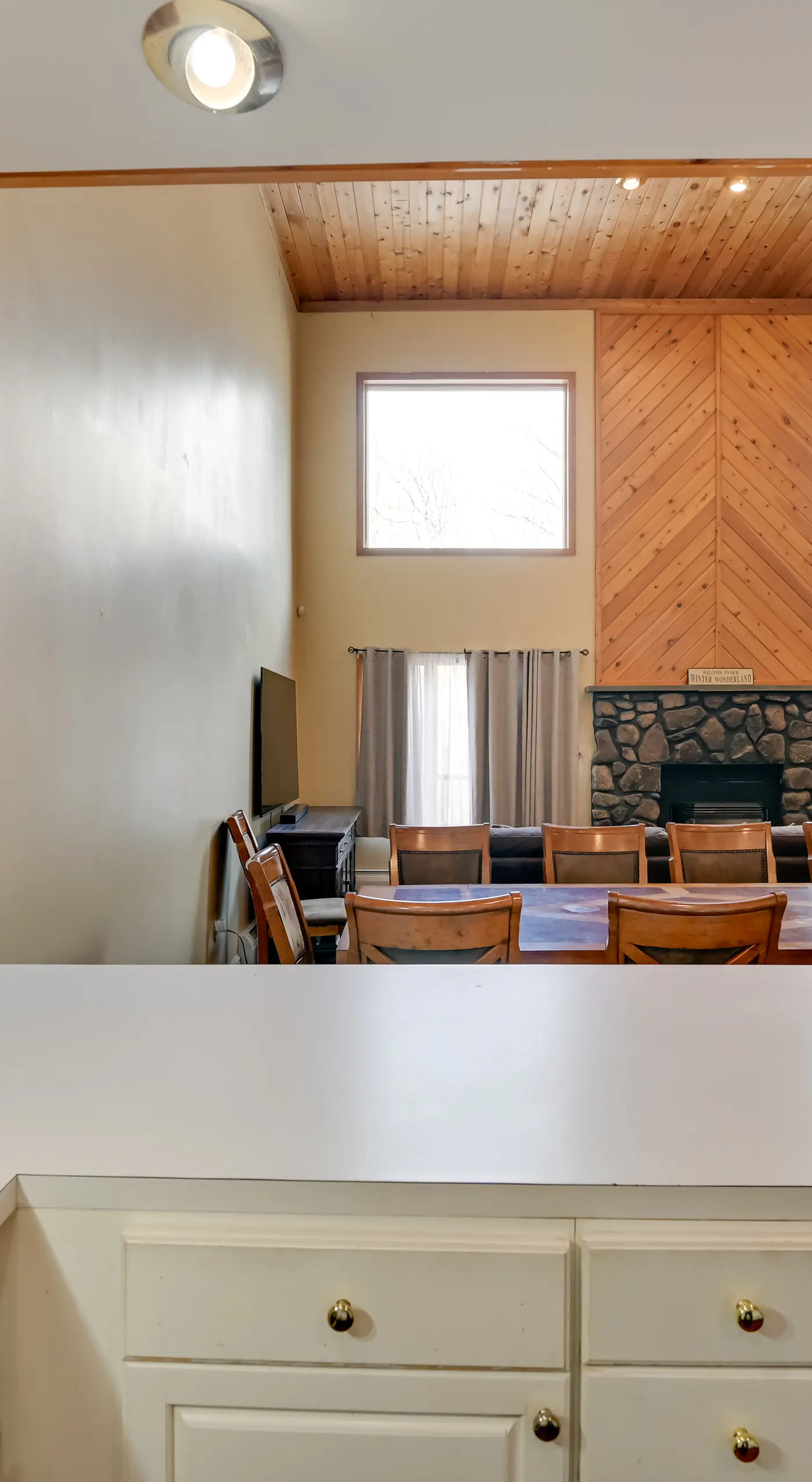 < 1 Mi to Hunter Mtn Skiing: Family-Friendly Stay!