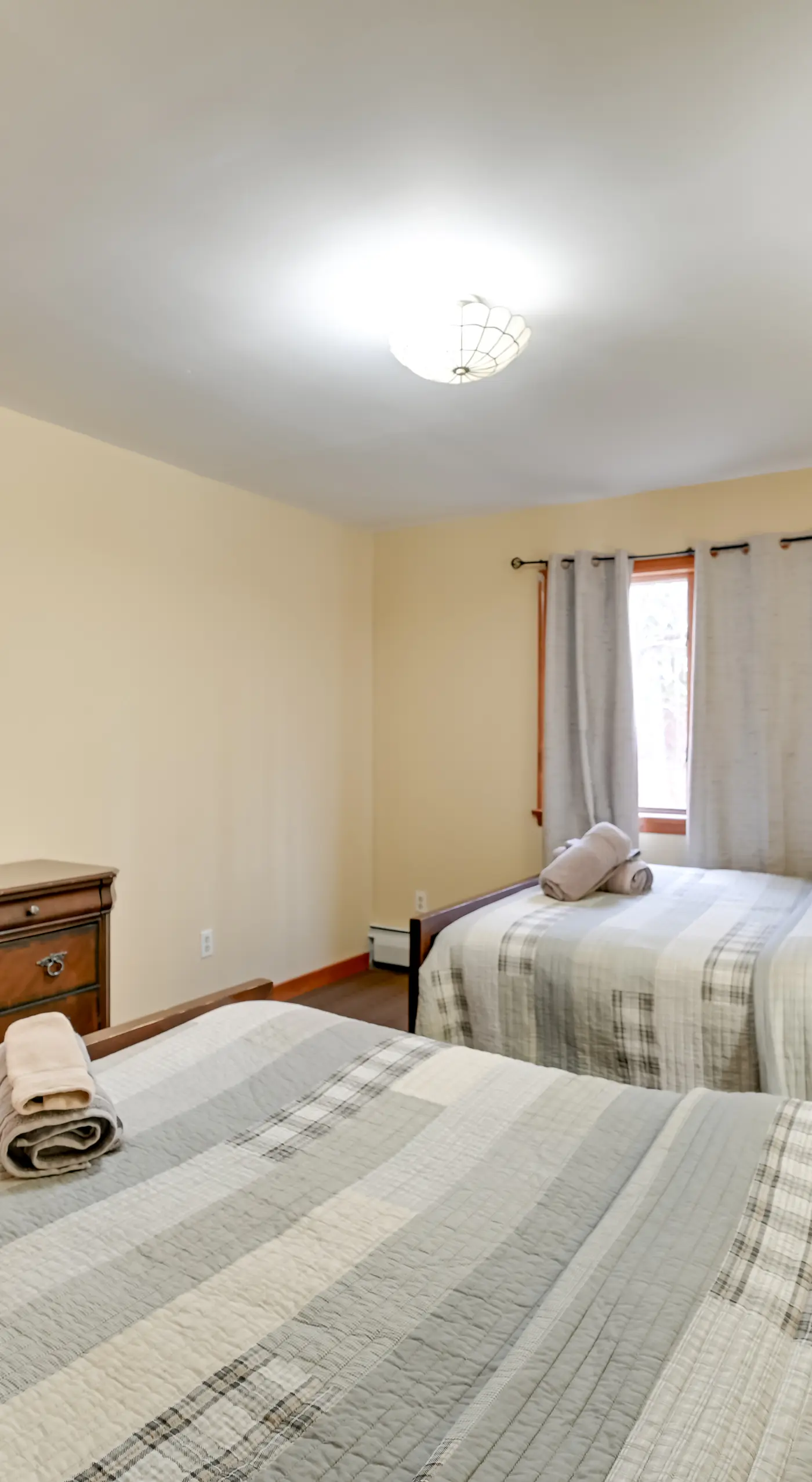 < 1 Mi to Hunter Mtn Skiing: Family-Friendly Stay!